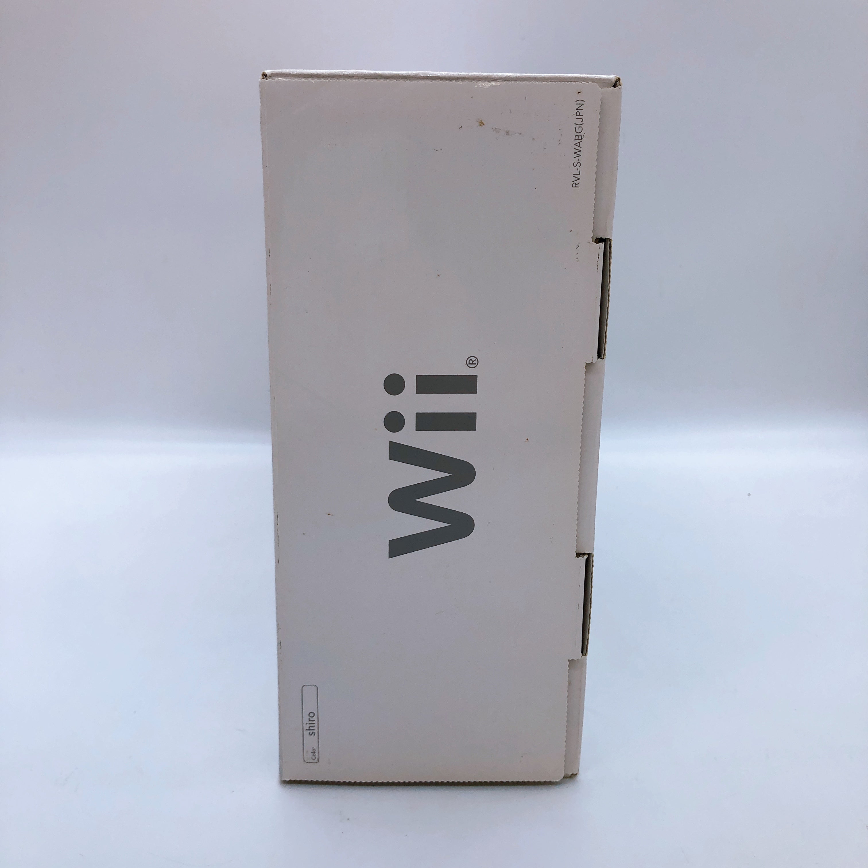 Nintendo Wii Sports Resort Game Console w/ 2 Remote Controls Plus Pack ver White