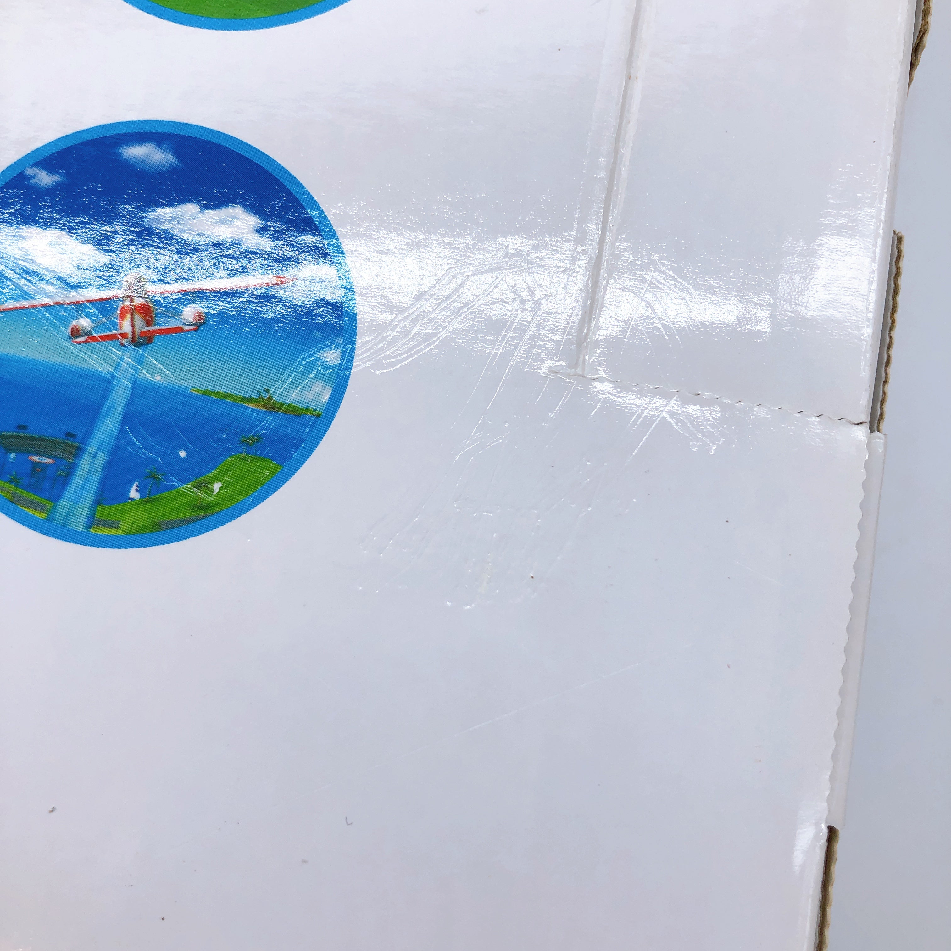 Nintendo Wii Sports Resort Game Console w/ 2 Remote Controls Plus Pack ver White