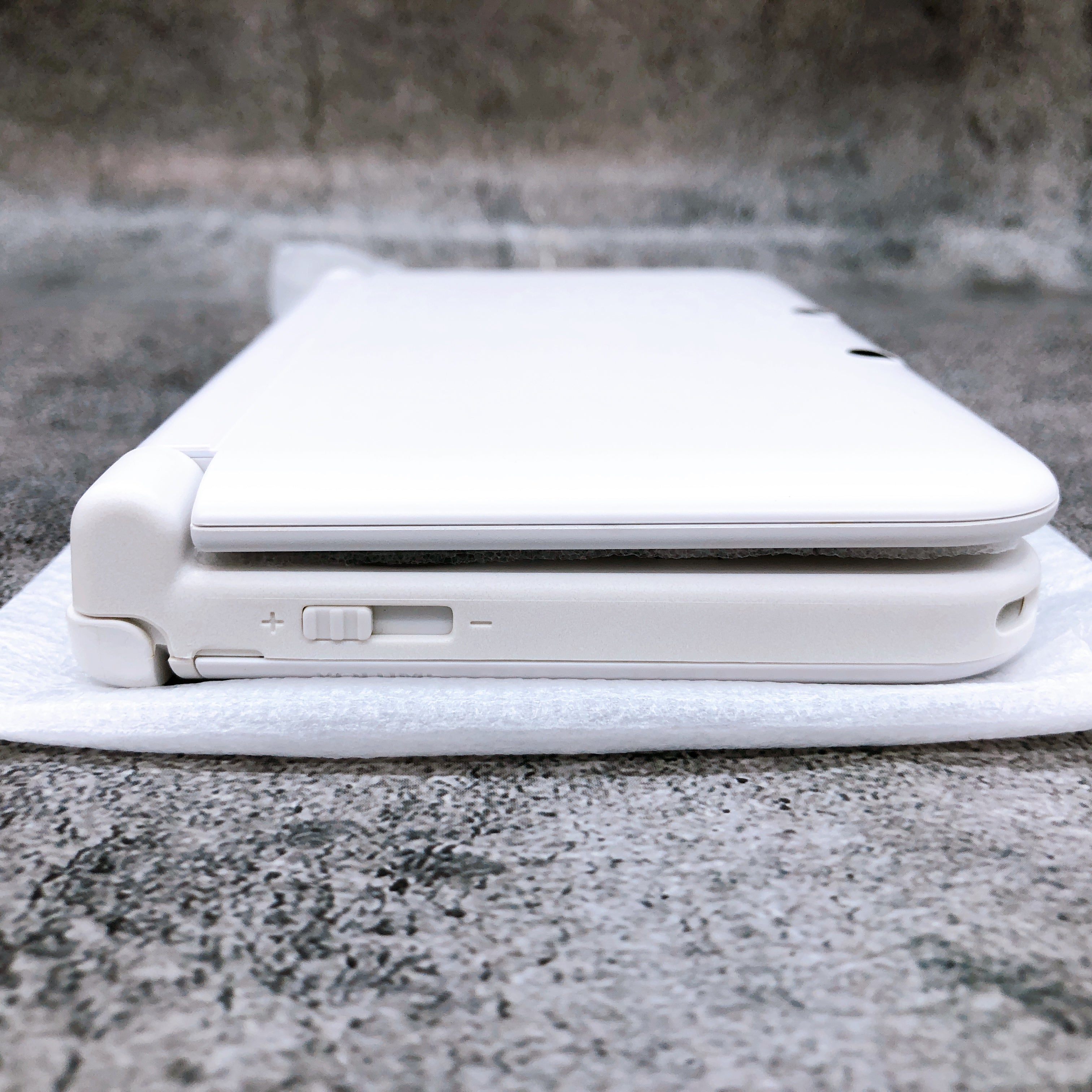 Nintendo 3DS LL White Color SPR-S-WAAA Game Console Japan Boxed Tested