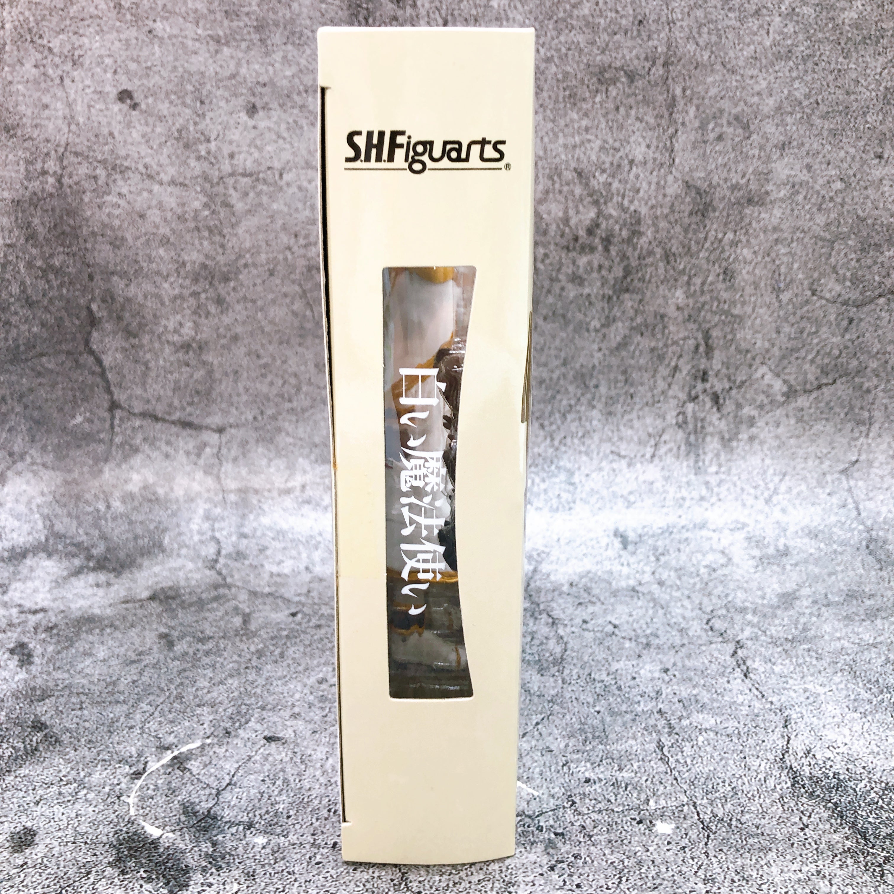 S.H.Figuarts Masked Kamen Rider White Wizard Action Figure Bandai NEW