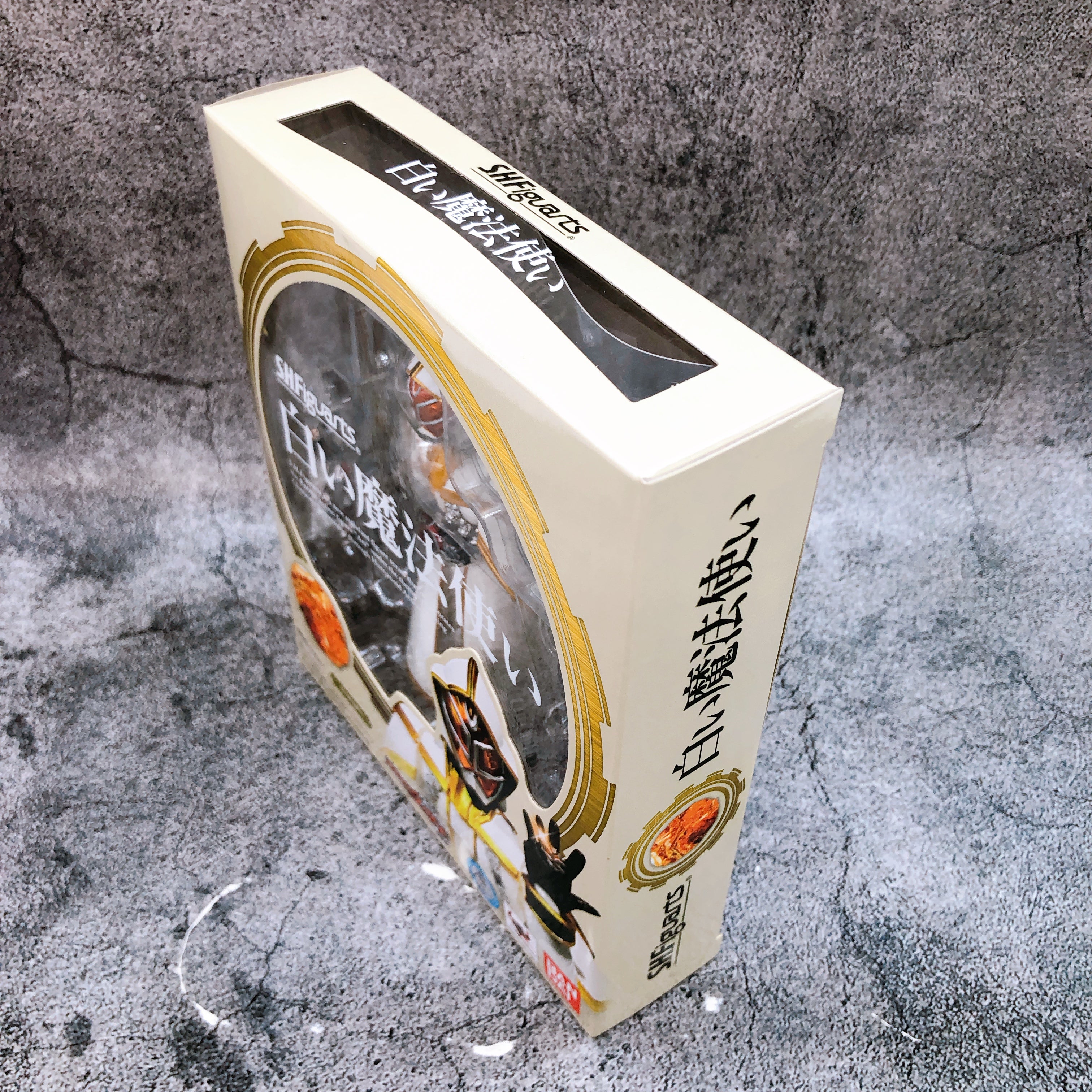 S.H.Figuarts Masked Kamen Rider White Wizard Action Figure Bandai NEW