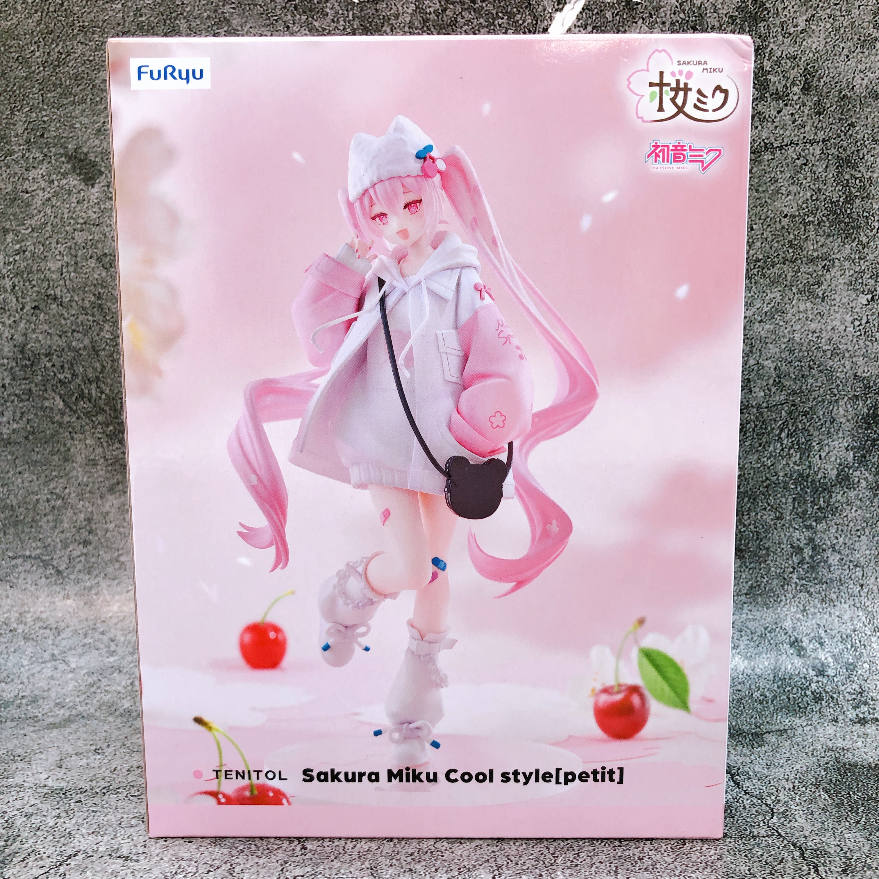 Hatsune Miku Sakura Miku Cool style petit TENITOL Figure FuRyu Japan AUTHENTIC