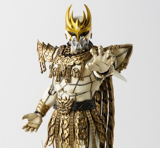 N Daguva Zeba Kamen Rider Kuuga S.H.Figuarts Shinkocchou Seihou Action Figure