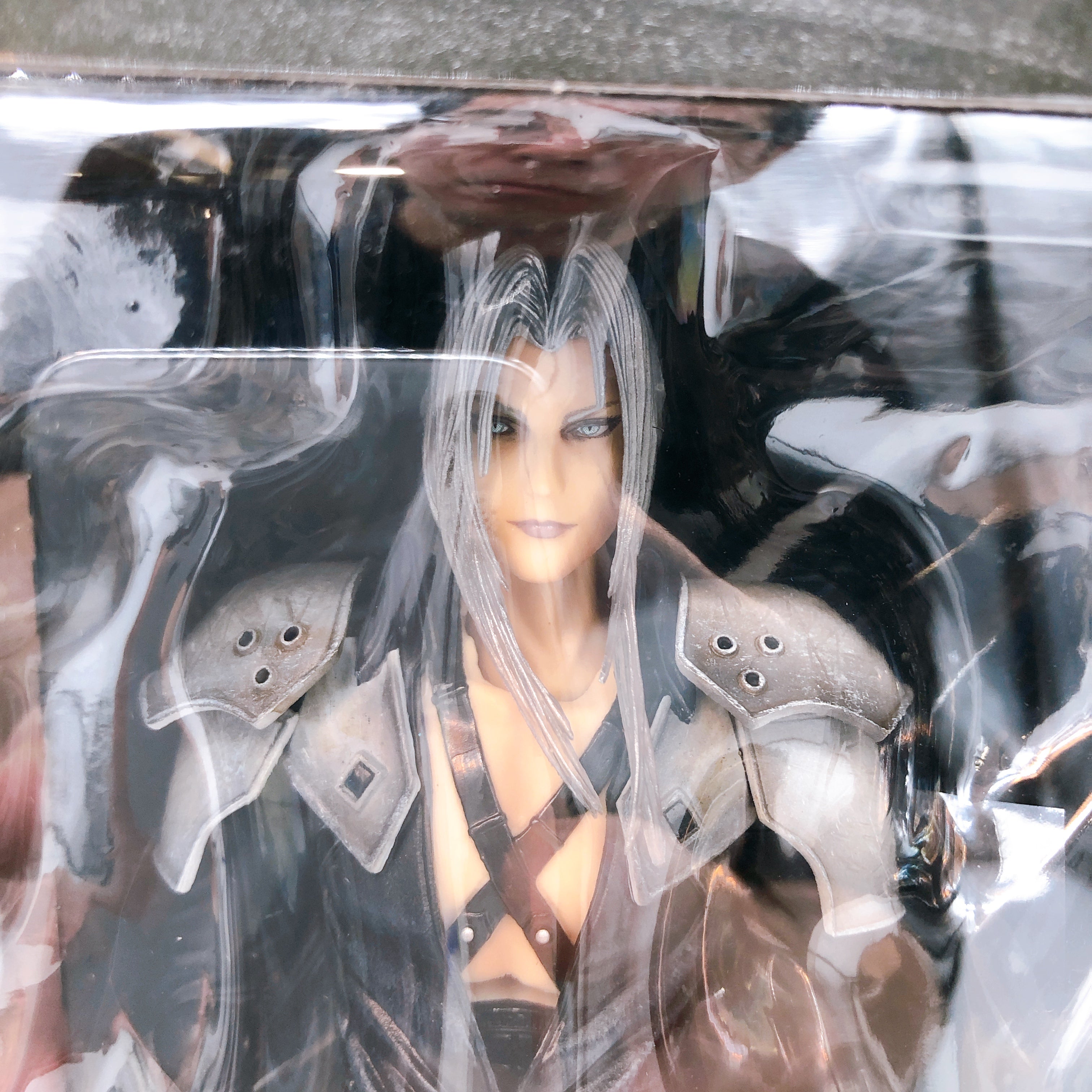 FINAL FANTASY VII Advent Children Sephiroth Play Arts Kai Square Enix Japan 15+