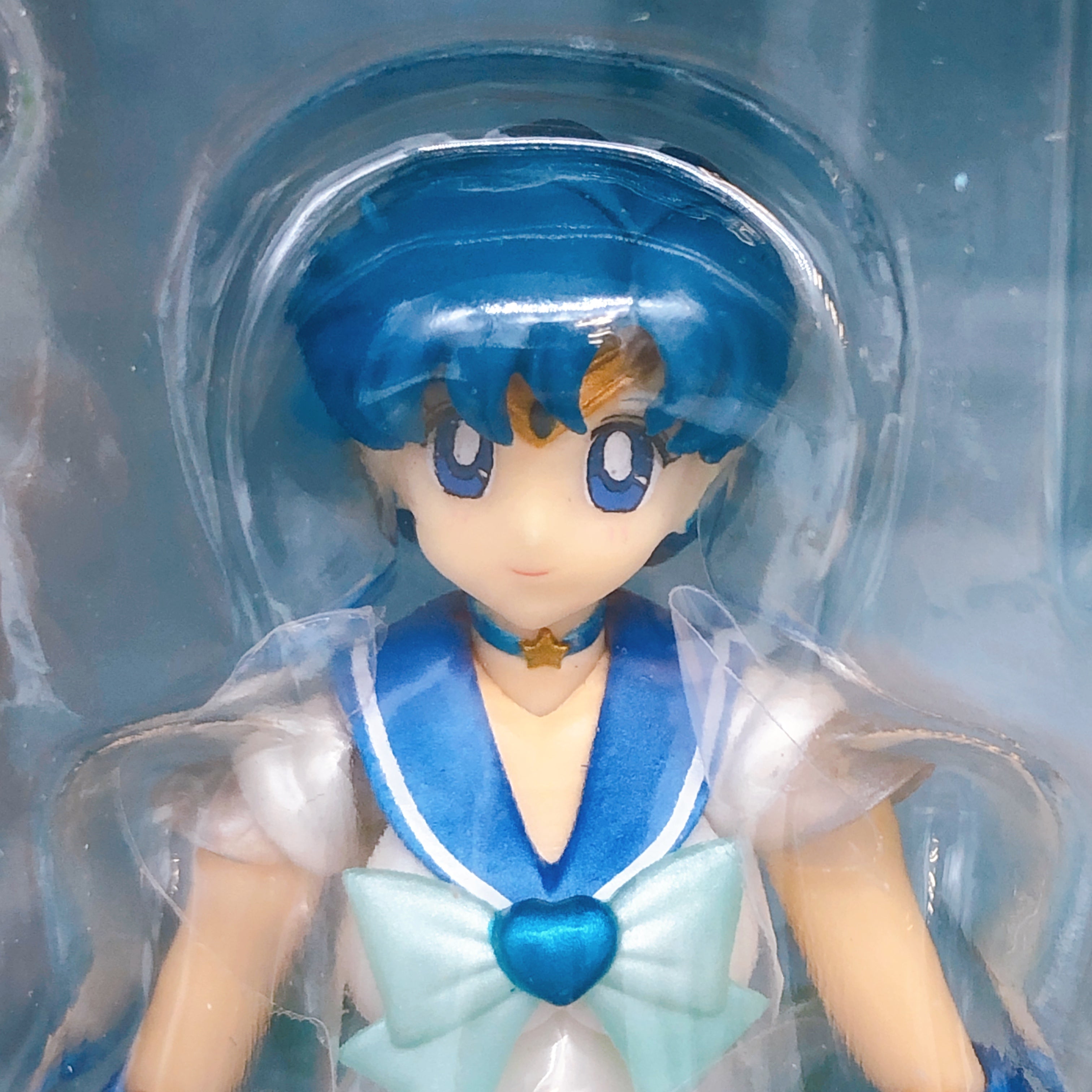Pretty Guardian Sailor Moon Super Sailor Mercury S.H.Figuarts Action Figure NEW