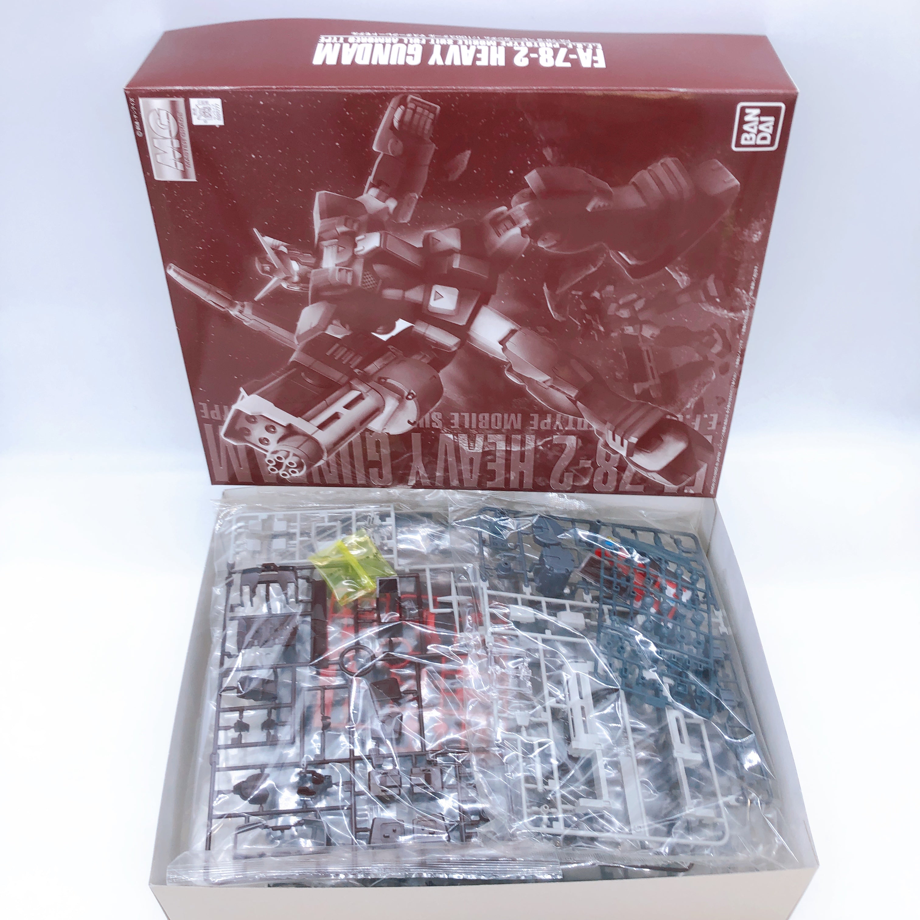 MG 1/100 Heavy Gundam FA-78-2 Gunpla Model Kit Premium Bandai Japan NEW FASTSHIP
