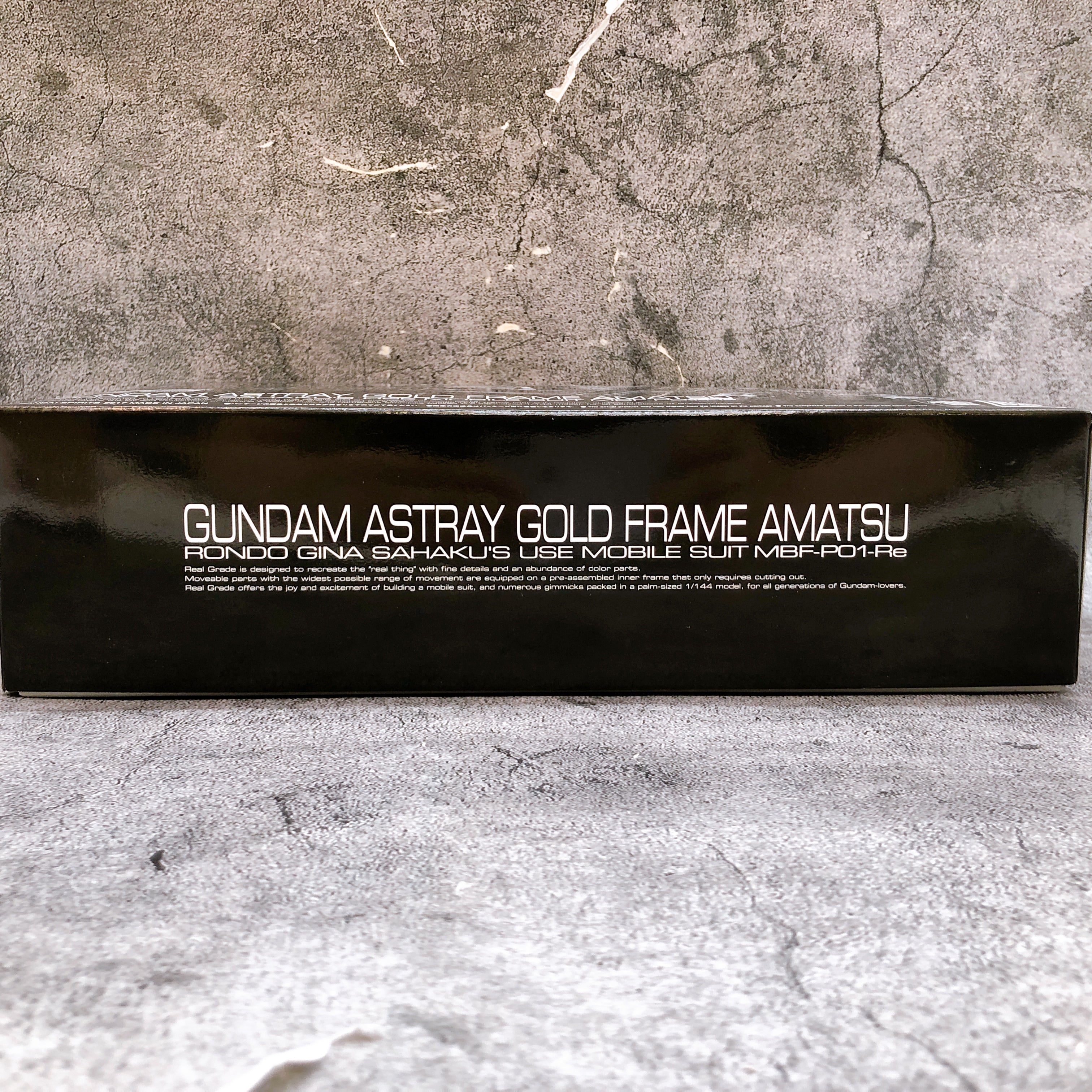 RG 1/144 Gundam Astray Gold Frame Amatsu Model Kit 15+ Premium Bandai Japan NEW