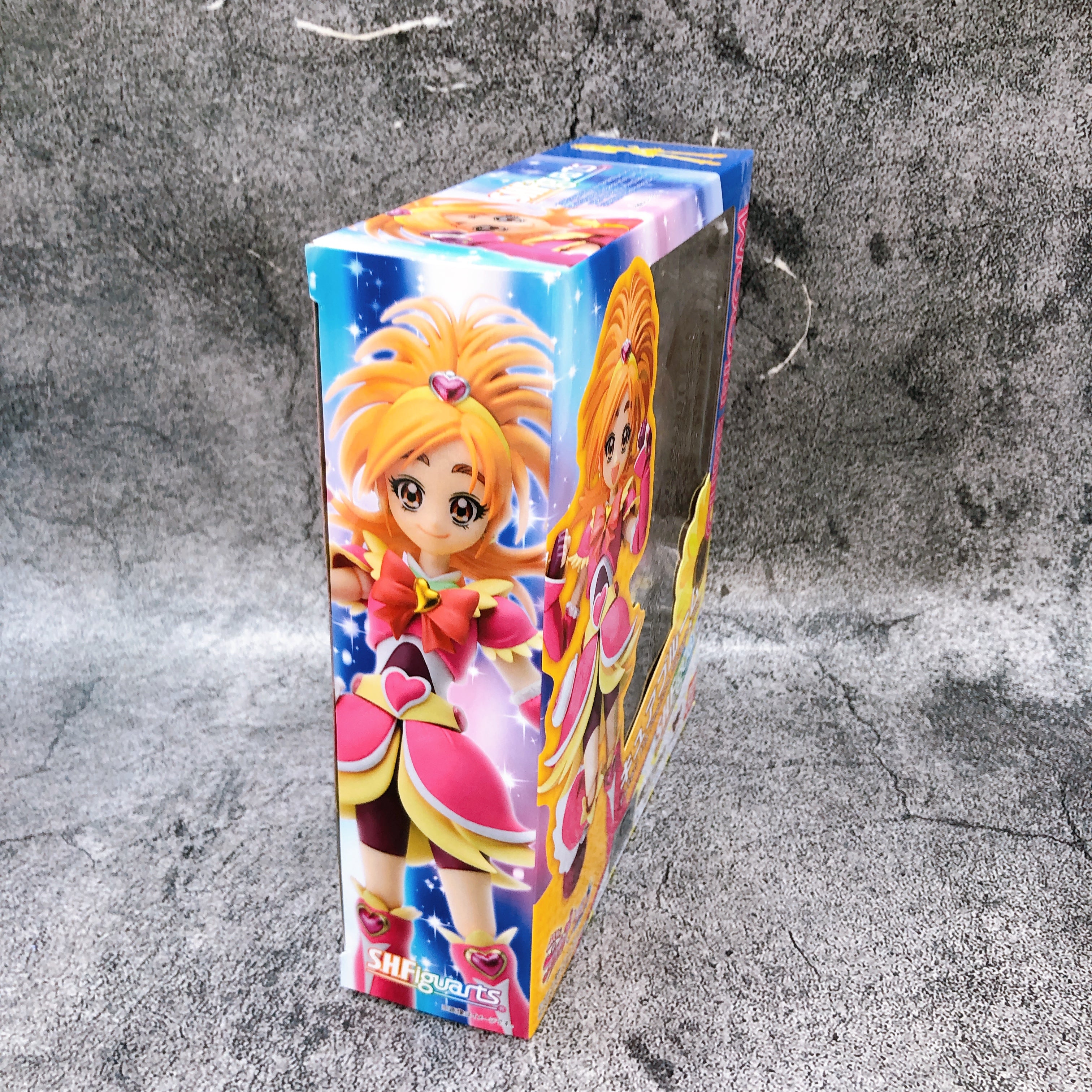 Futari wa Precure Splash Star Cure Bloom S.H.Figuarts Bandai Action Figure Japan