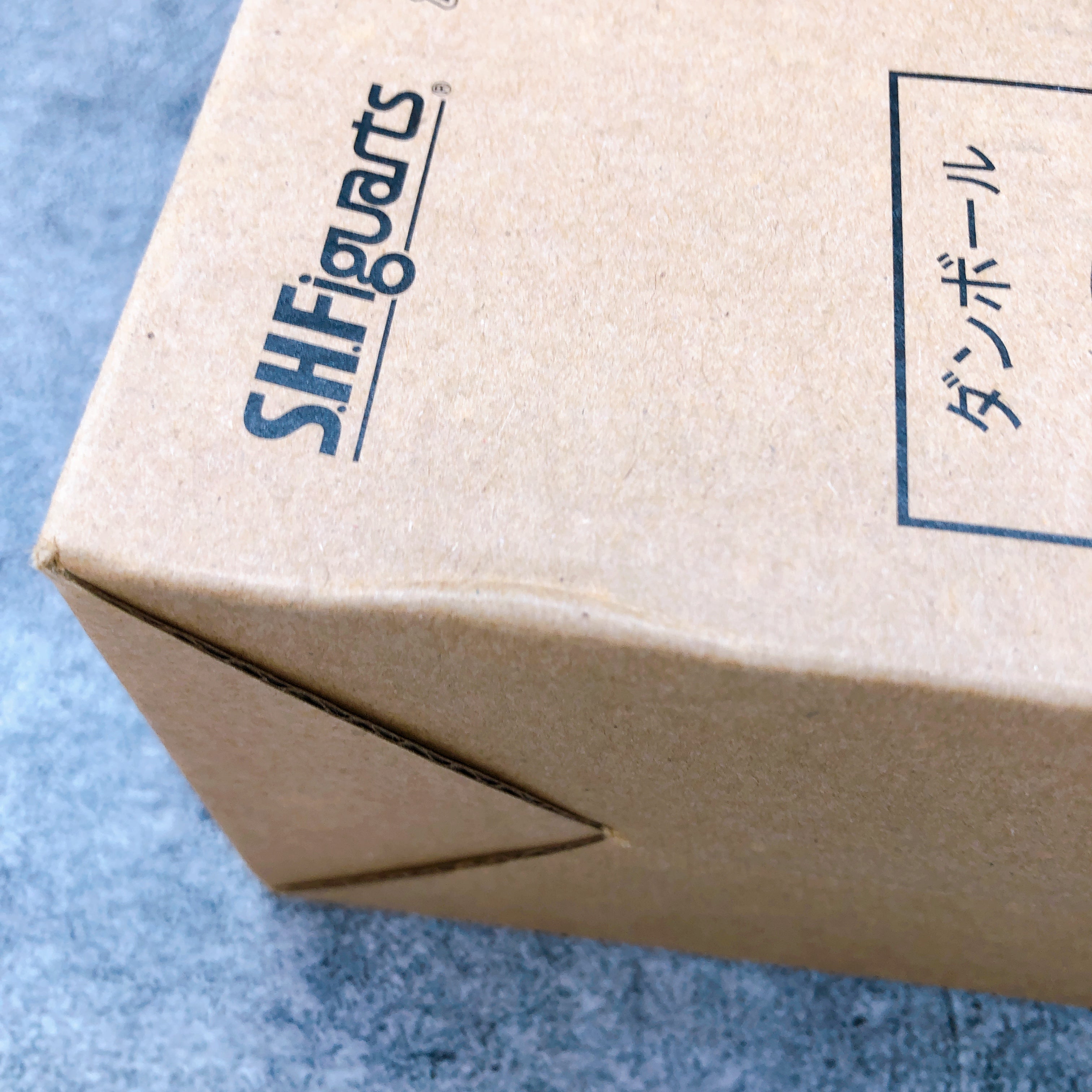 Kirakira Pretty Cure a la Mode Cure Macaron S.H.Figuarts Bandai Japan PreCure