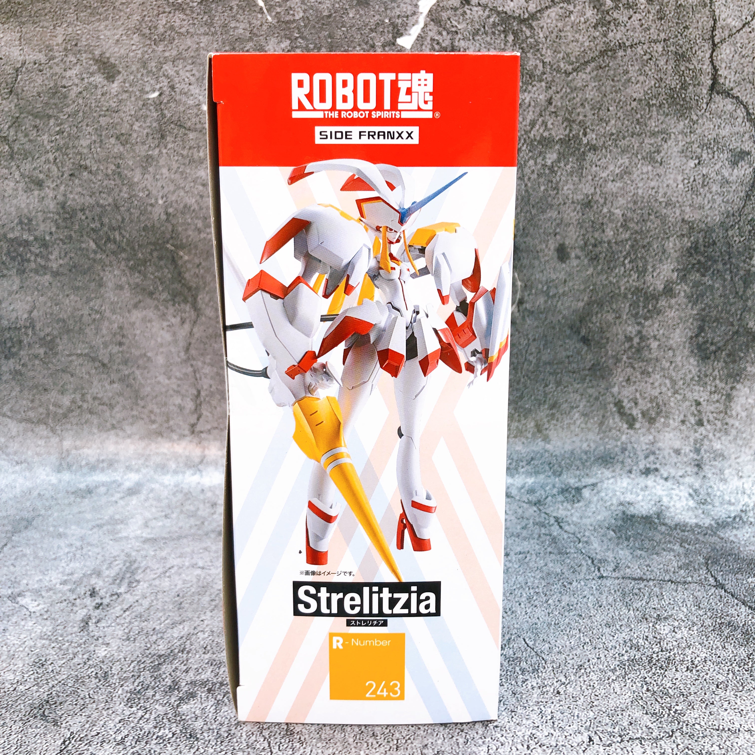 ROBOT Spirits SIDE FRANXX Strelizia Darling in the Franxx Figure Bandai NEW