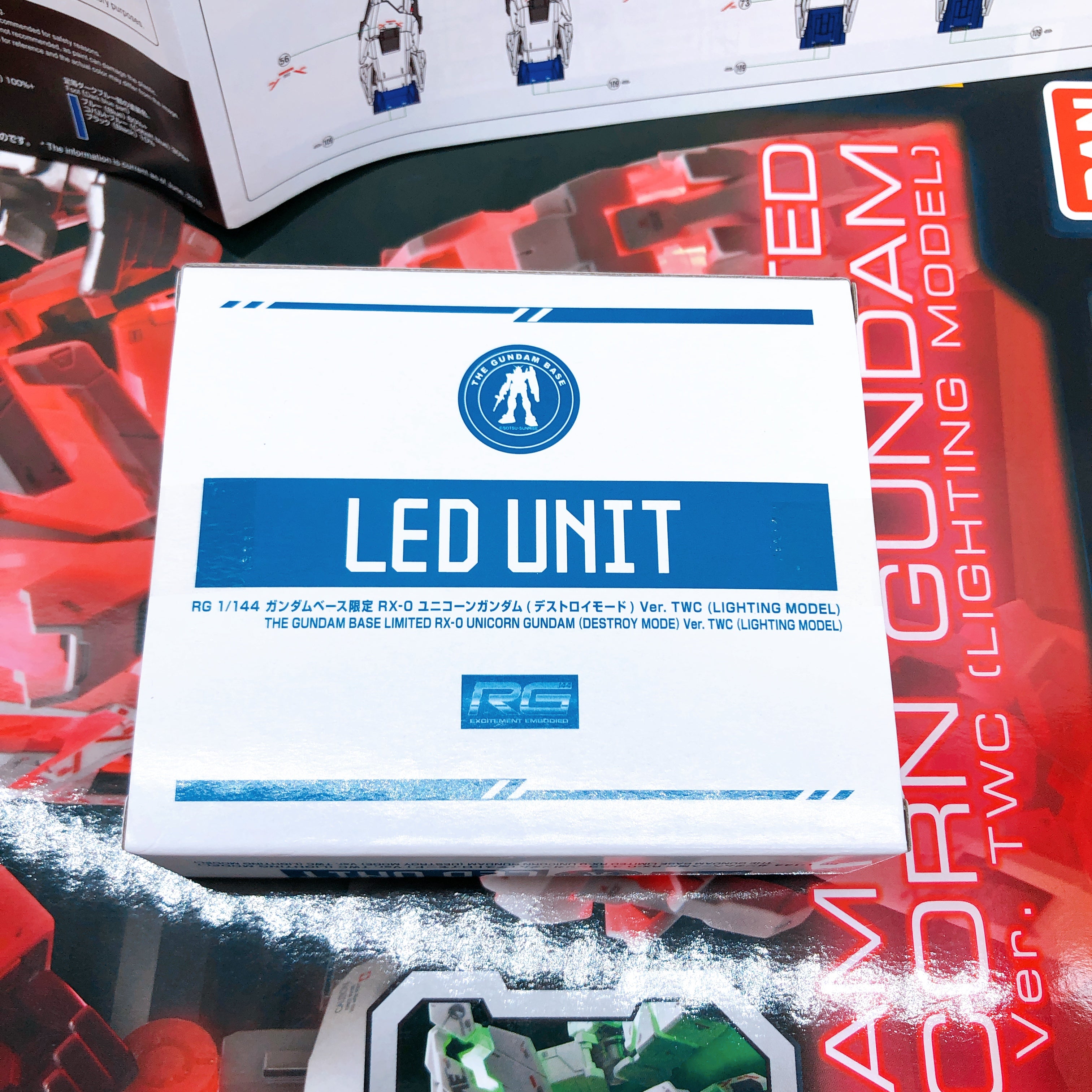 RG 1/144 Unicorn Gundam Destory Mode Ver.TWC Lighting Model Kit Bandai Japan NEW