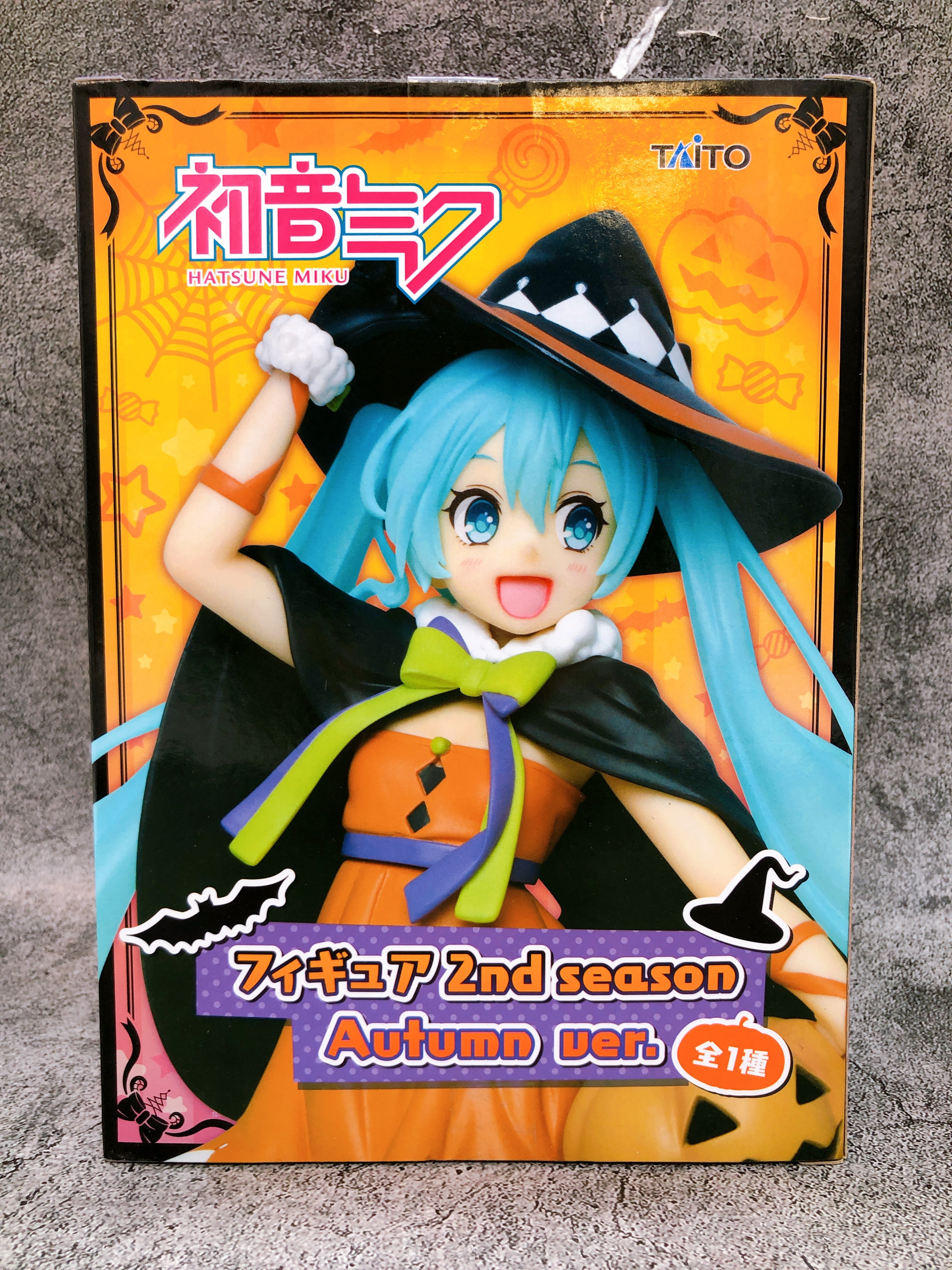 Hatsune Miku Figure 2nd season Autumn(Halloween) Ver. Figure Taito Japan