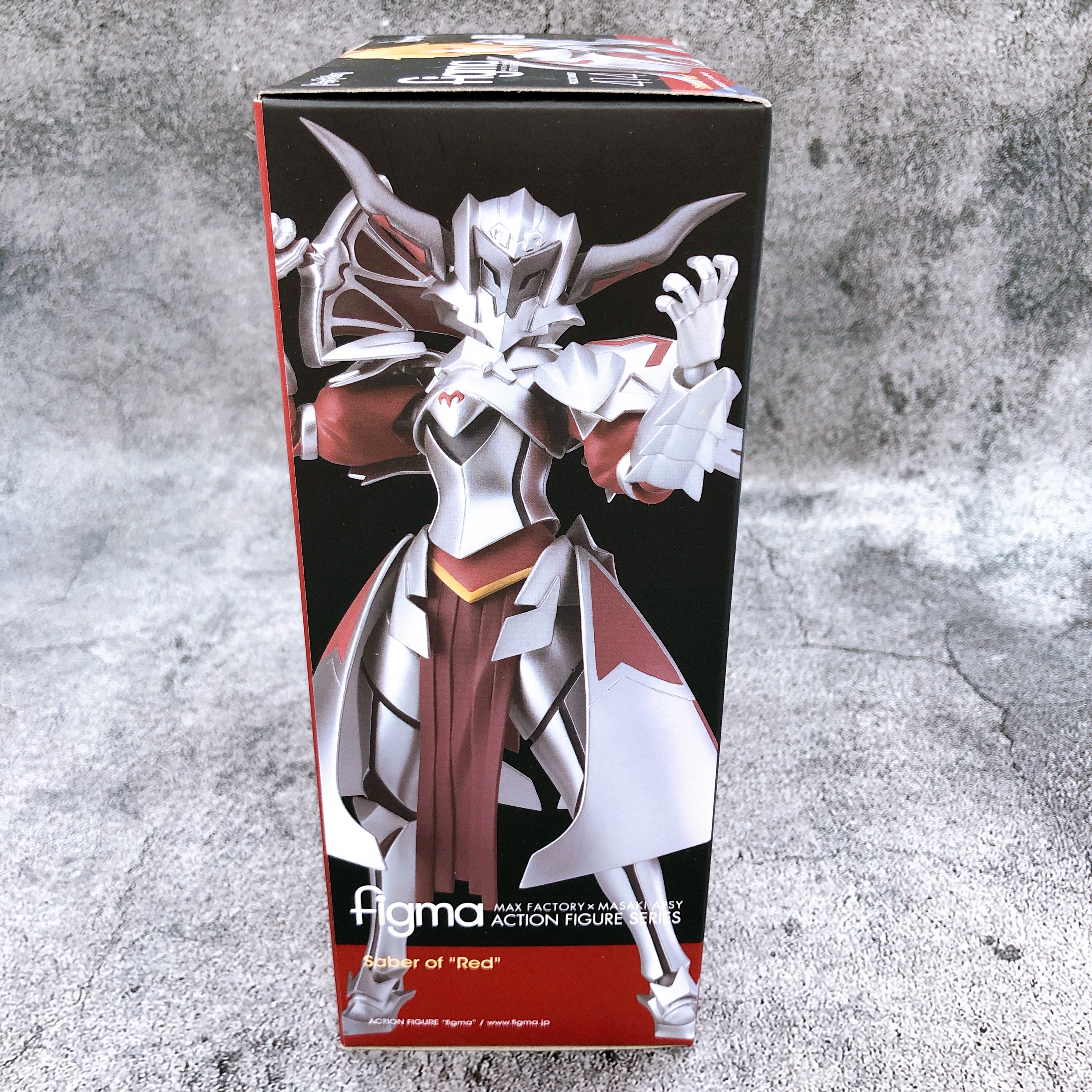 Fate/Apocrypha Saber of Red figma 414 Action Figure Max Factory Japan AUTHENTIC
