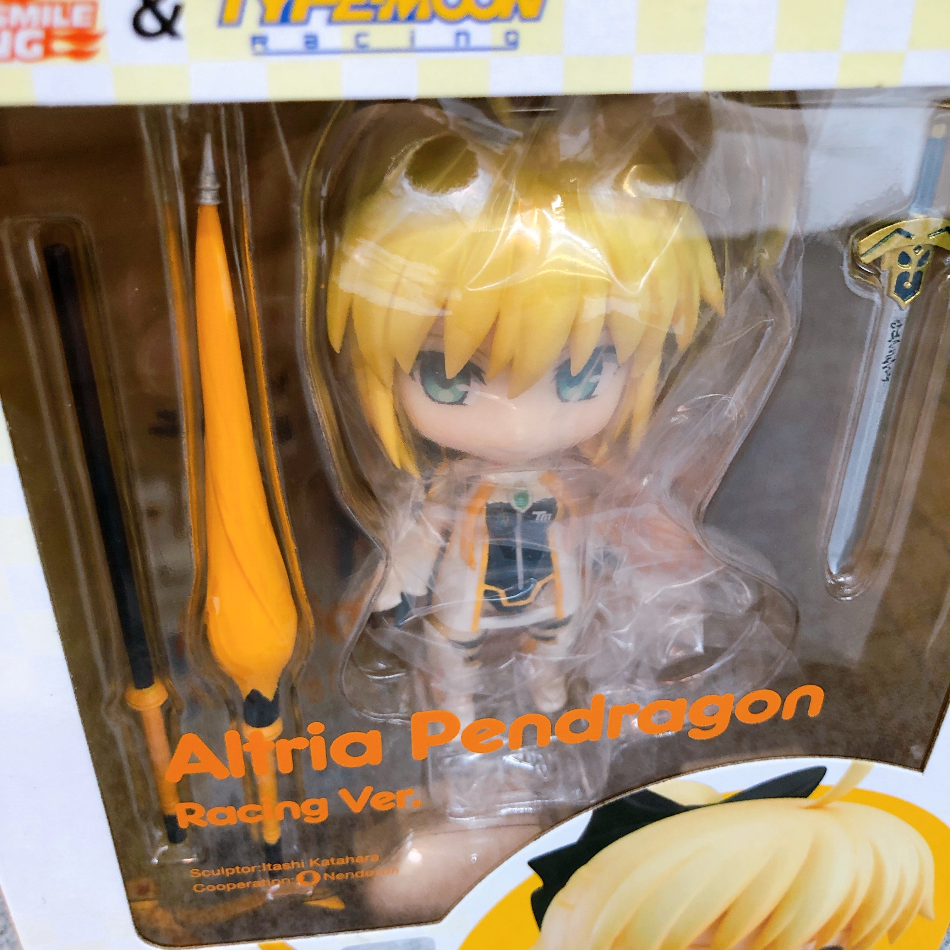 GOOD SMILE RACING & TYPE-MOON RACING Artoria Racing Ver. Nendoroid 1177 15+