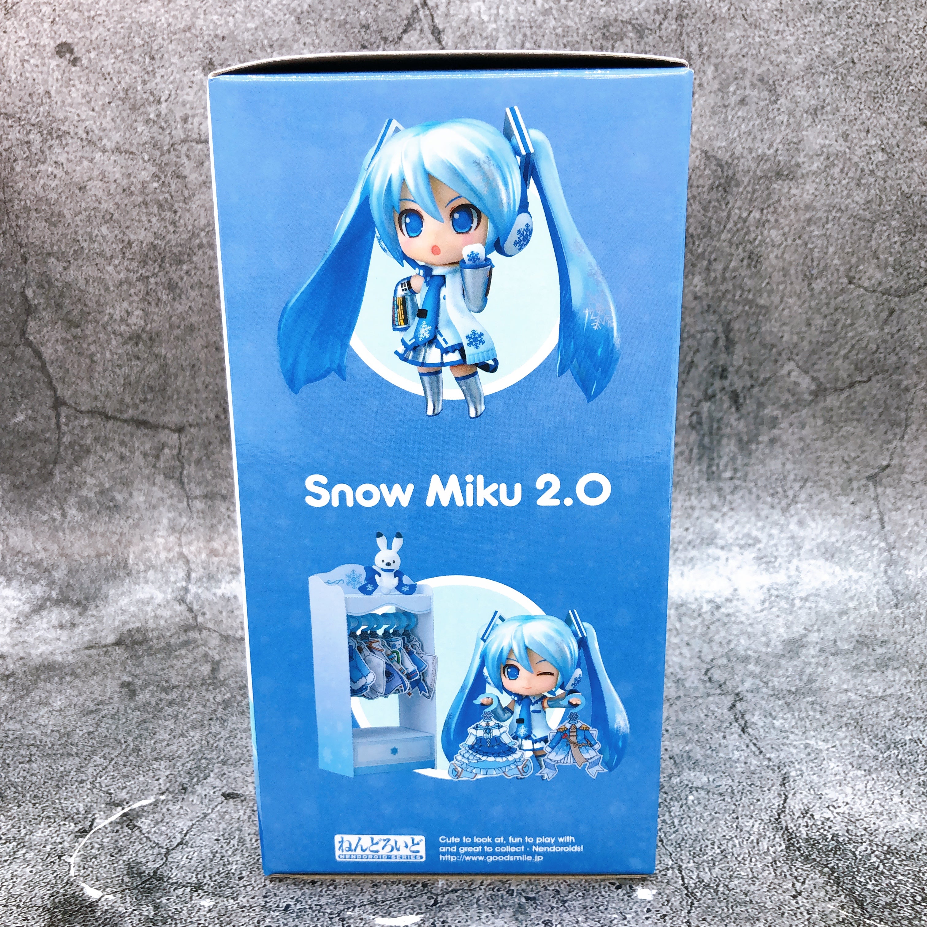 Hatsune Miku Snow Miku 2.0 Nendoroid 1319 Action Figure Sealed FASTSHIP Japan