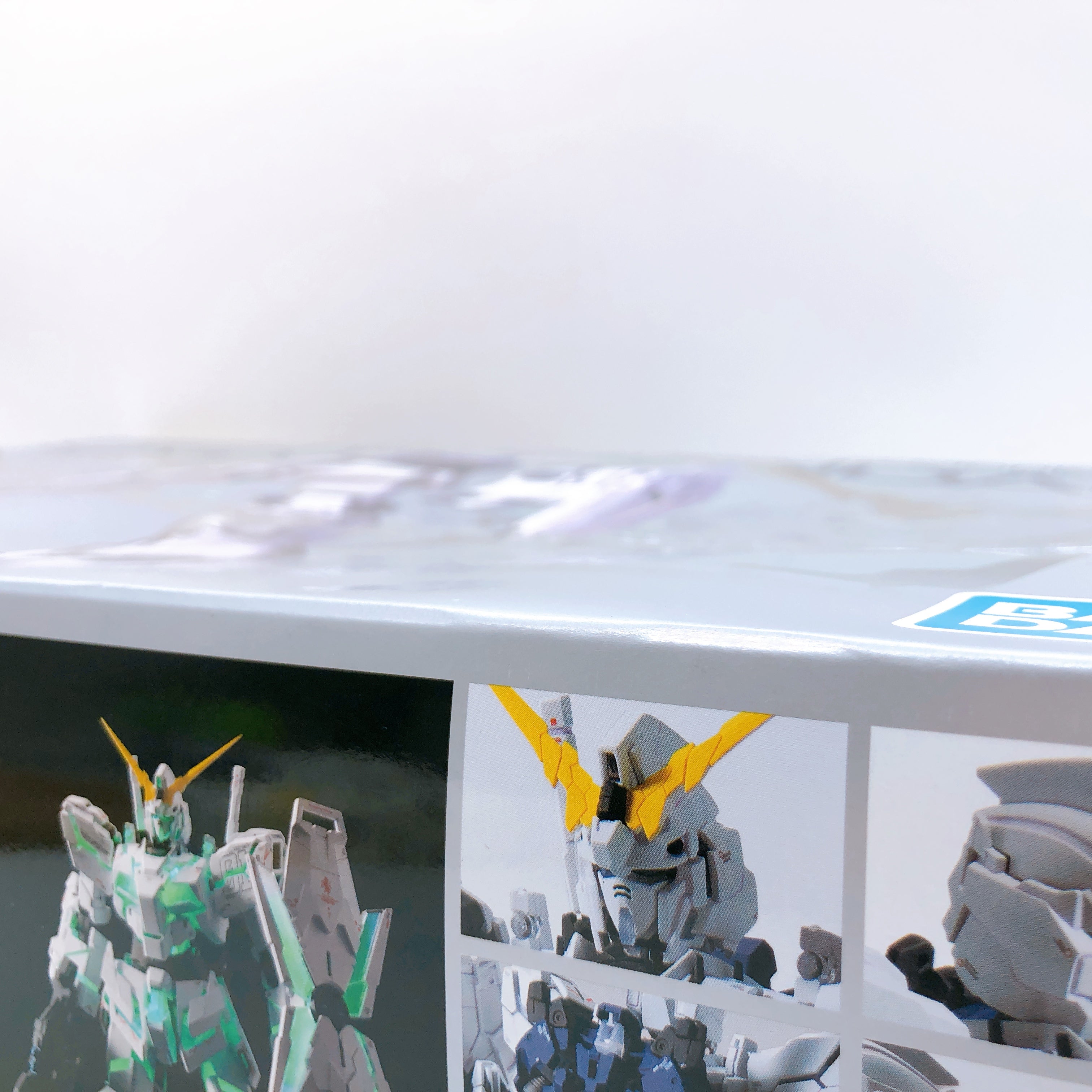 MGEX 1/100 Unicorn Gundam Ver.Ka Premium Unicorn Mode Box Kit Bandai Japan NEW