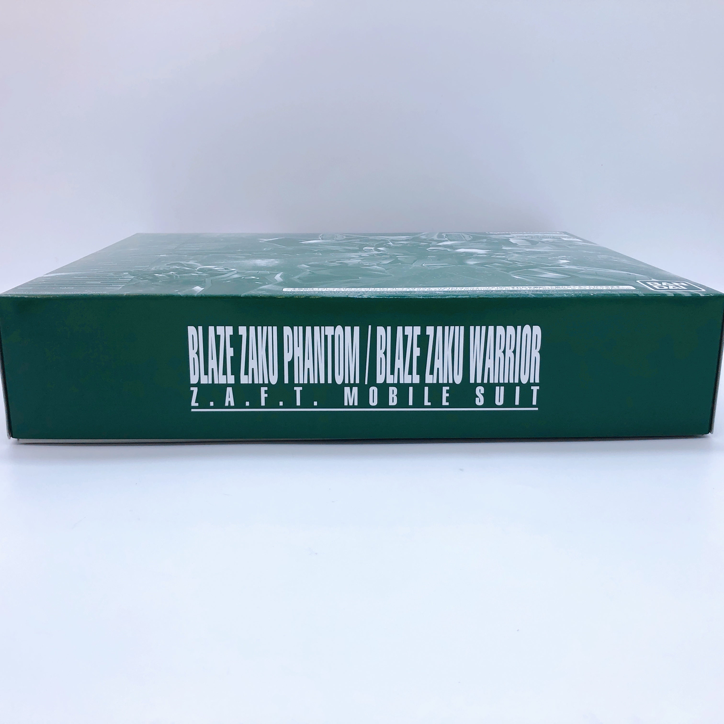 MG 1/100 Blaze Zaku Phantom / Blaze Zaku Warrior Model Kit Premium Bandai NEW