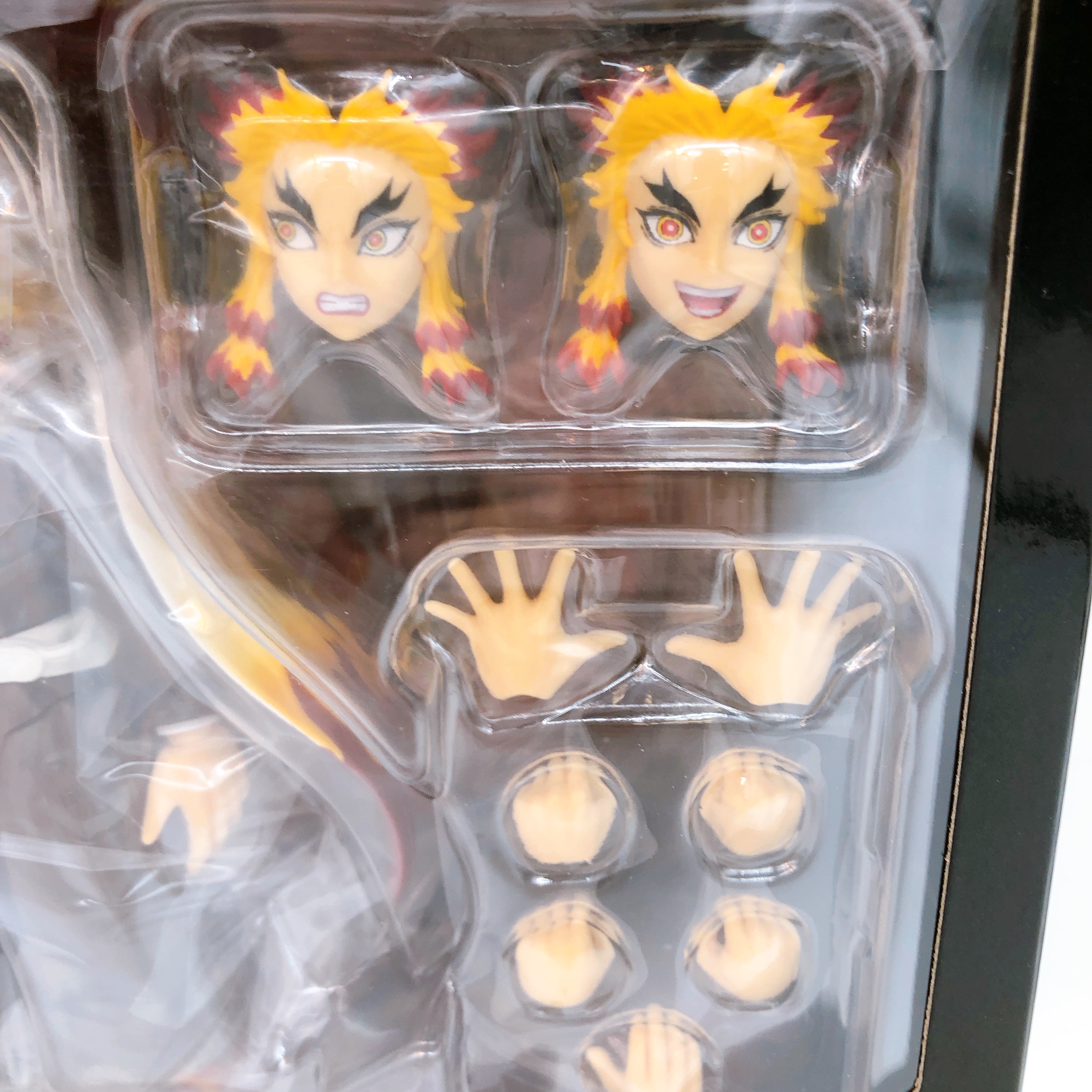Demon Slayer The Movie Mugen train Rengoku Kyojuro BUZZmod. ANIPLEX Japan 15+