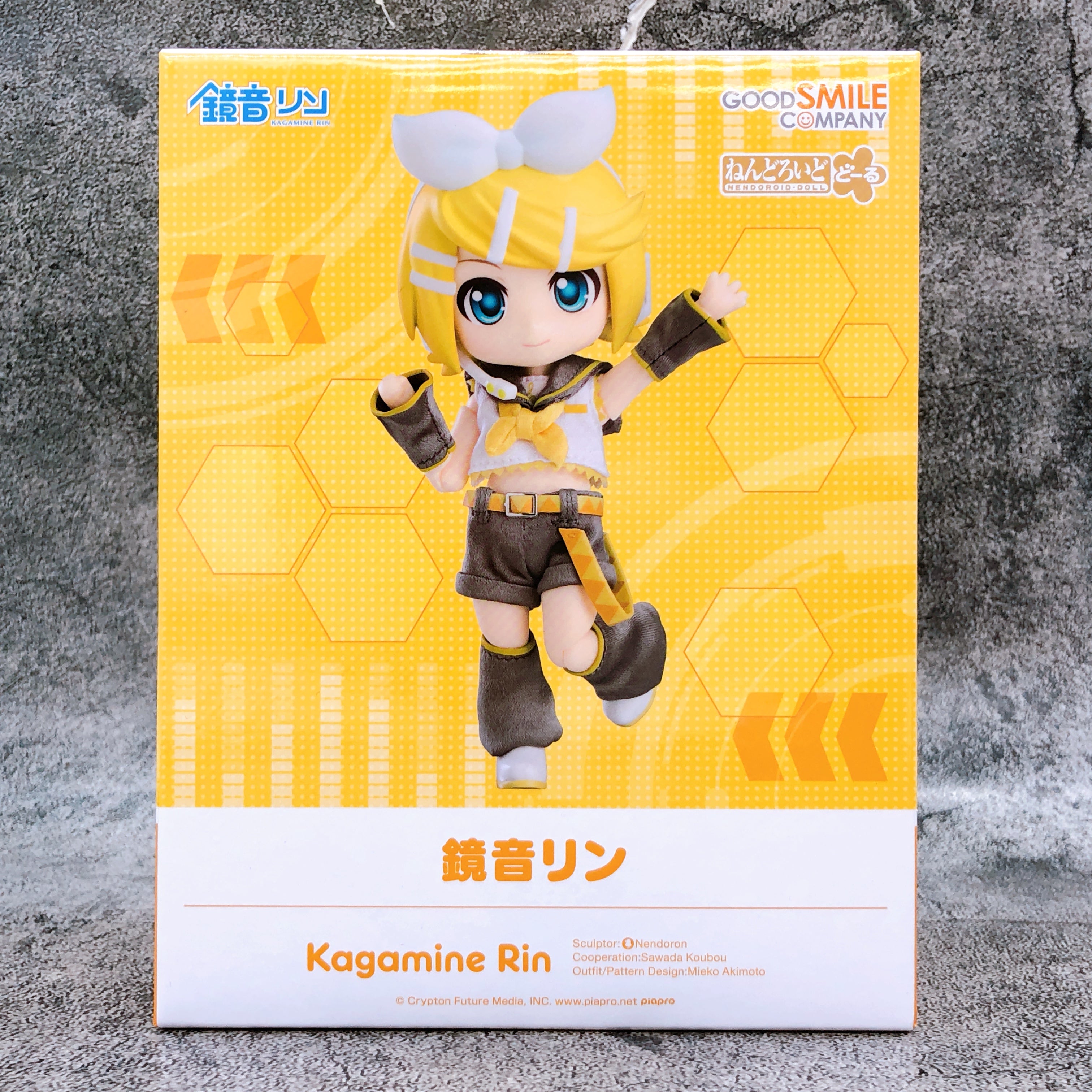 Kagamine Rin Nendoroid Doll Action Figure Good Smile Company Japan Vocaloid New