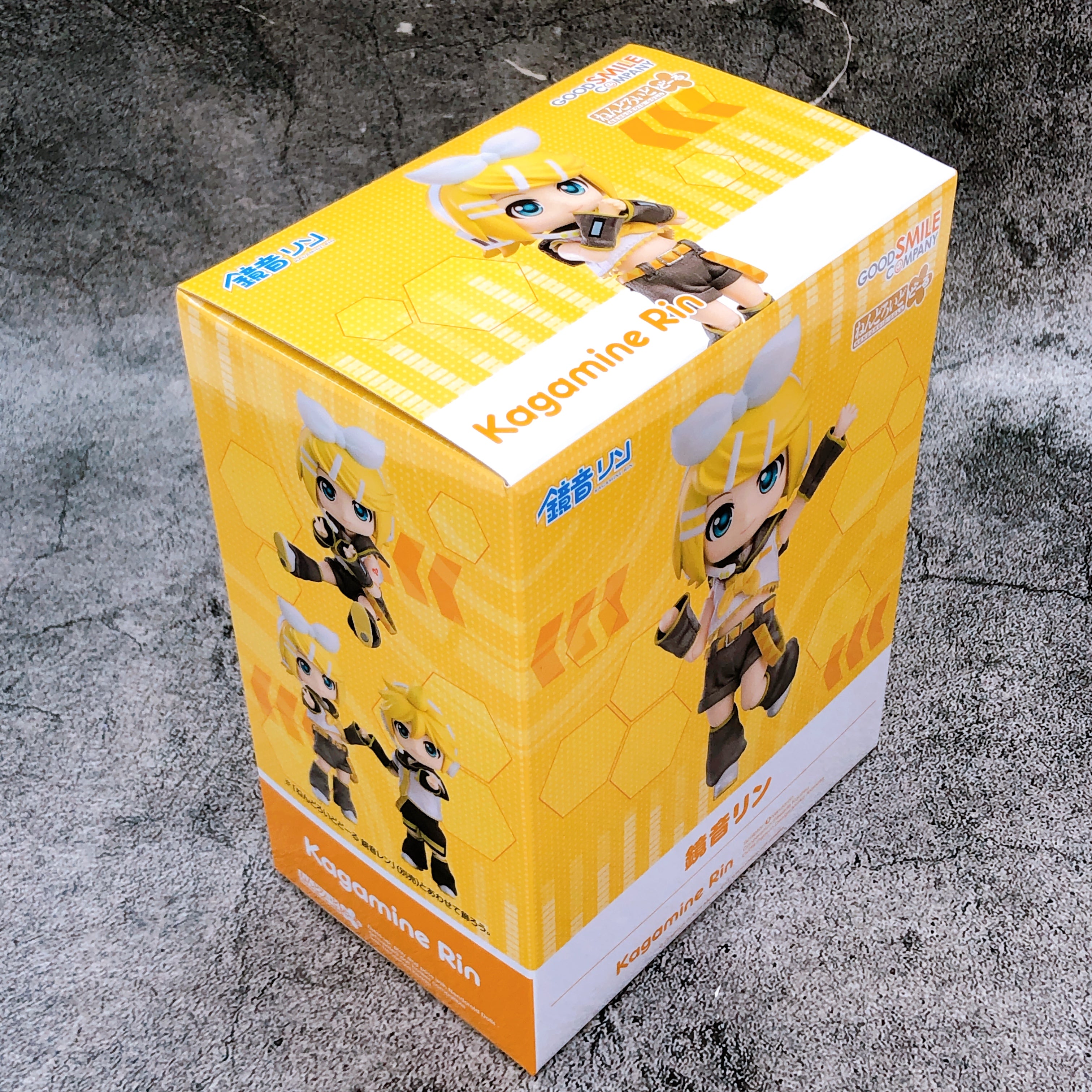 Kagamine Rin Nendoroid Doll Action Figure Good Smile Company Japan Vocaloid New
