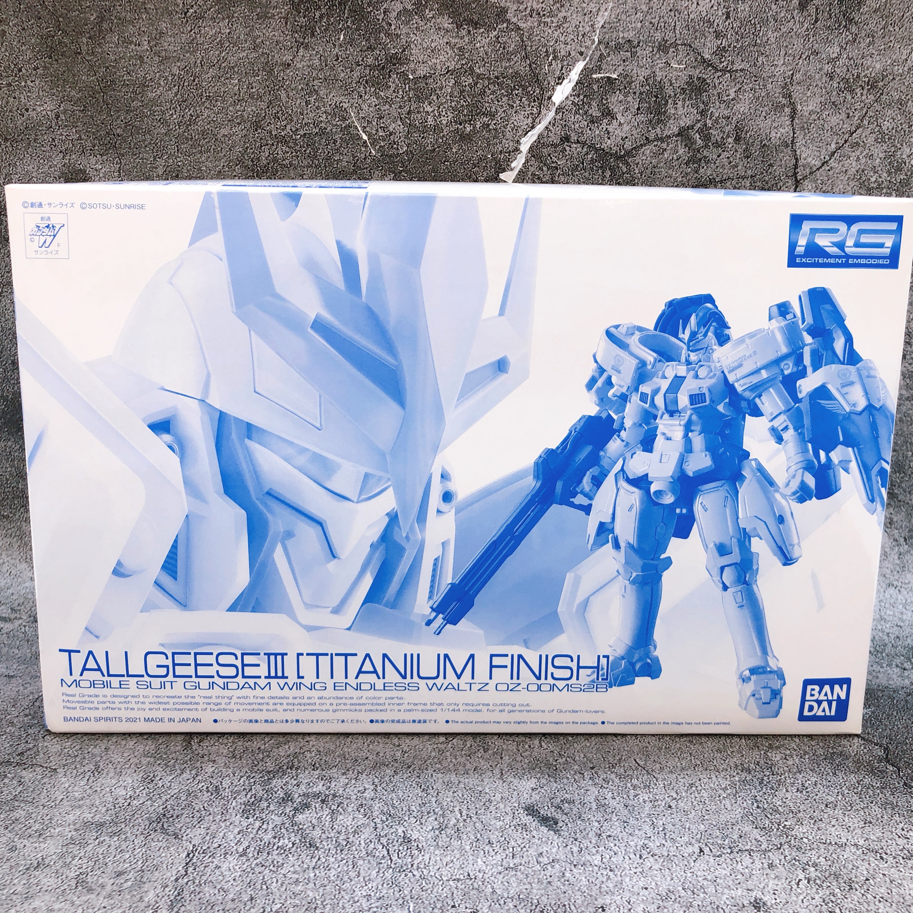 RG 1/144 Tallgeese III Titanium Finish Gundam W Model Kit Premium Bandai Japan