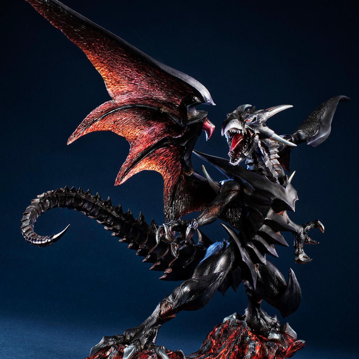 Yu-Gi-Oh! Red Eyes Black Dragon Art Works Monsters Figure MegaHouse Japan Sealed