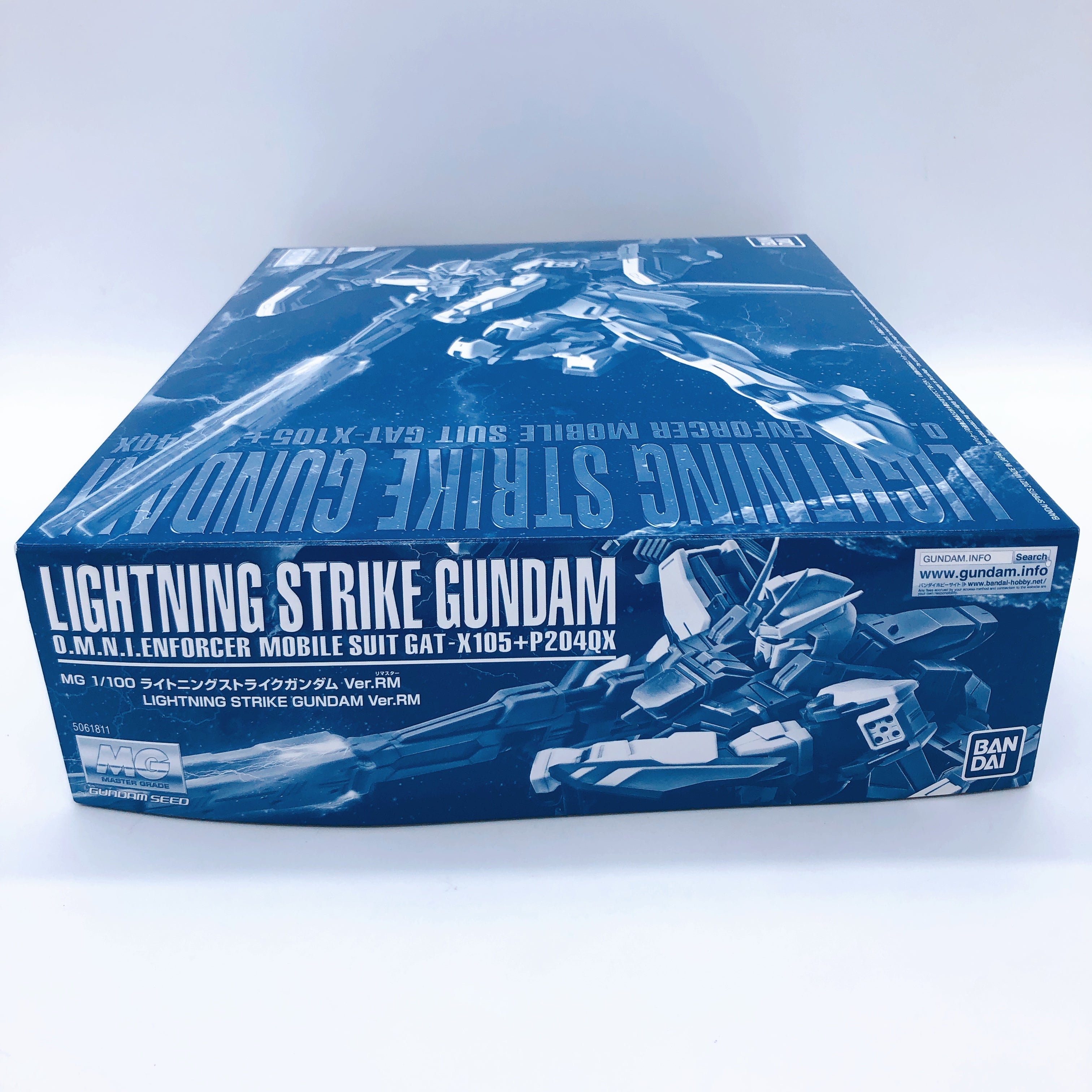 MG 1/100 Lightning Strike Gundam Ver.RM Model Kit Premium Bandai NEW FASTSHIP