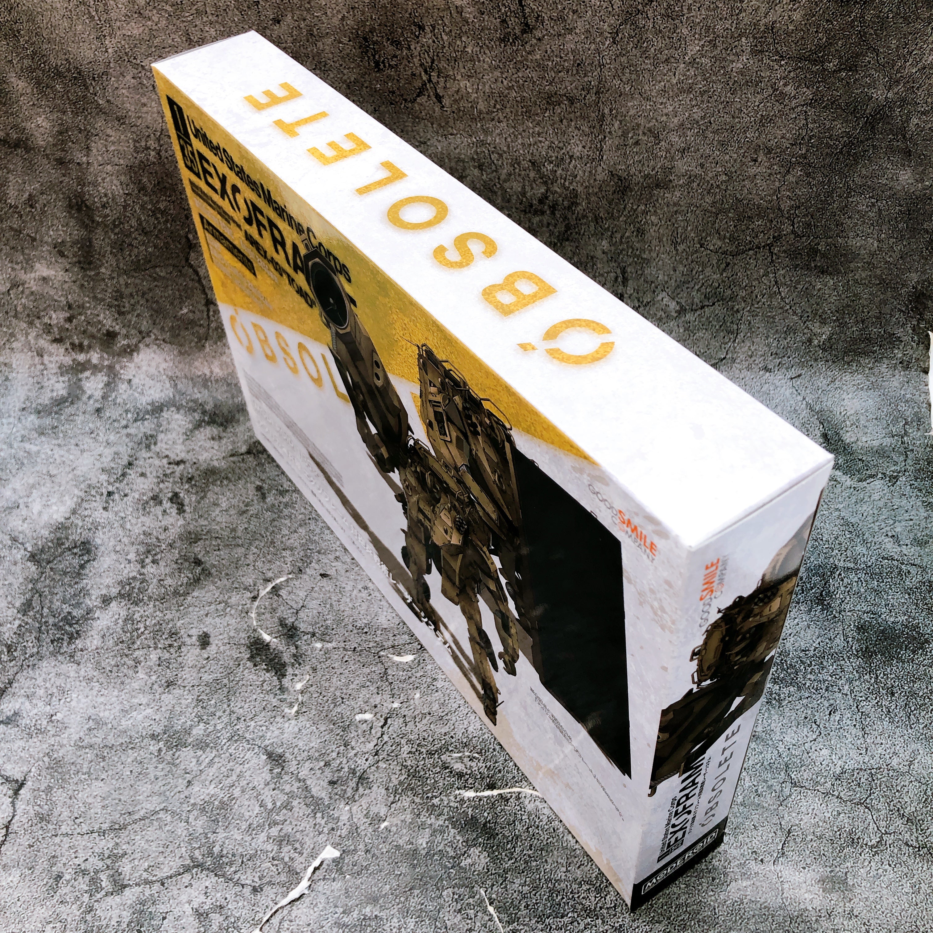 MODEROID OBSOLETE USMC EXOFRAME TOAD Anti-Artillery Laser System 1/35 Kit Sealed