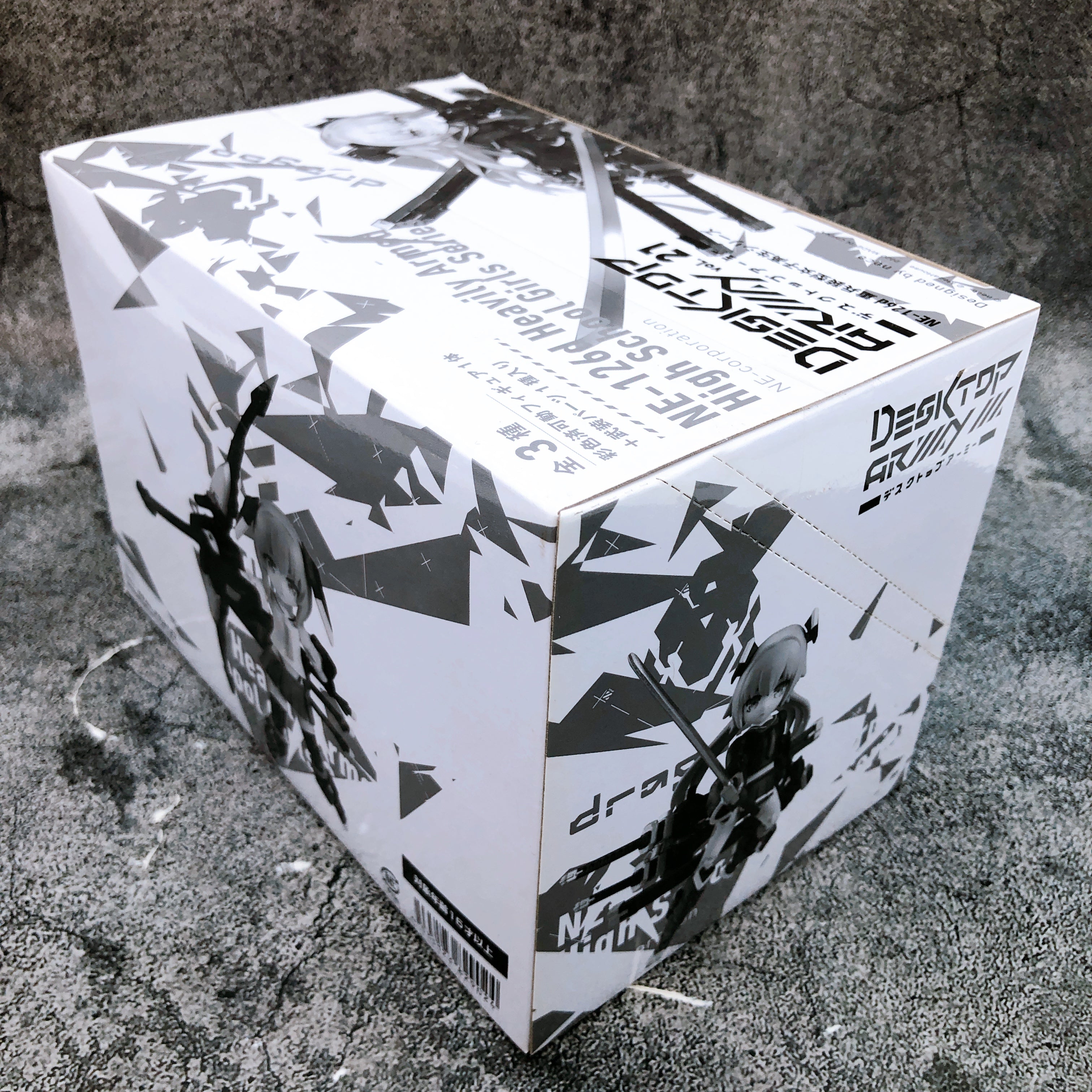 Desktop Army Heavily Armed High School Girls NE-126d SET of 3 MegaHouse Japan