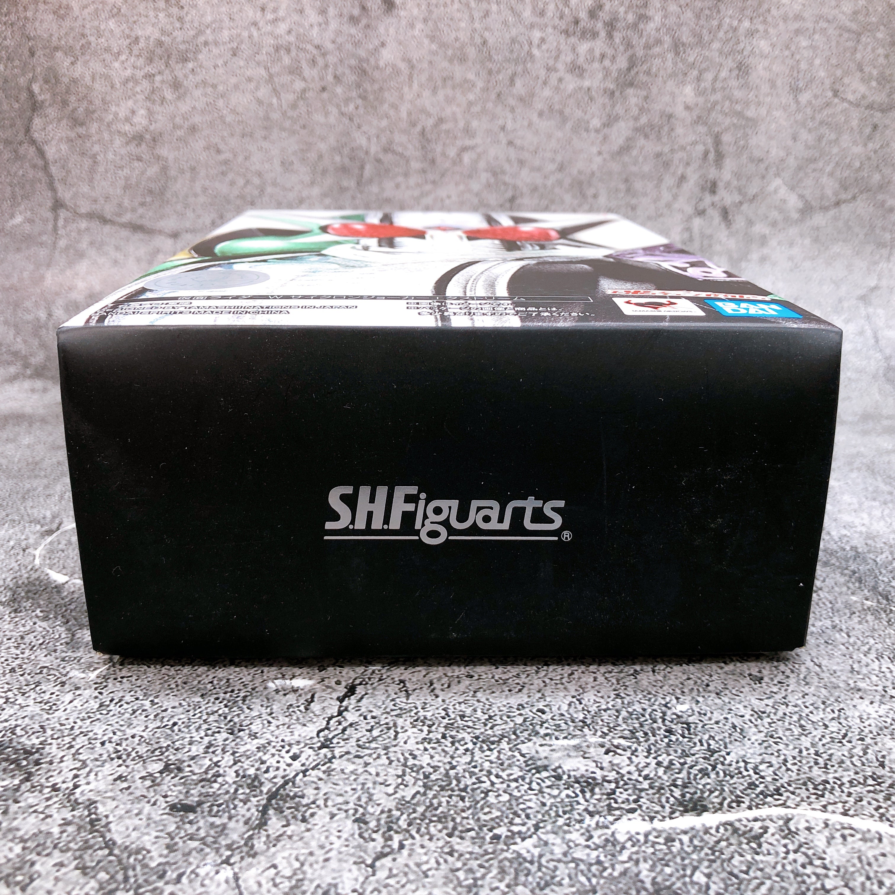 S.H.Figuarts Shinkocchou Seihou Kamen Rider W Cyclone Joker Xtreme Figure NEW