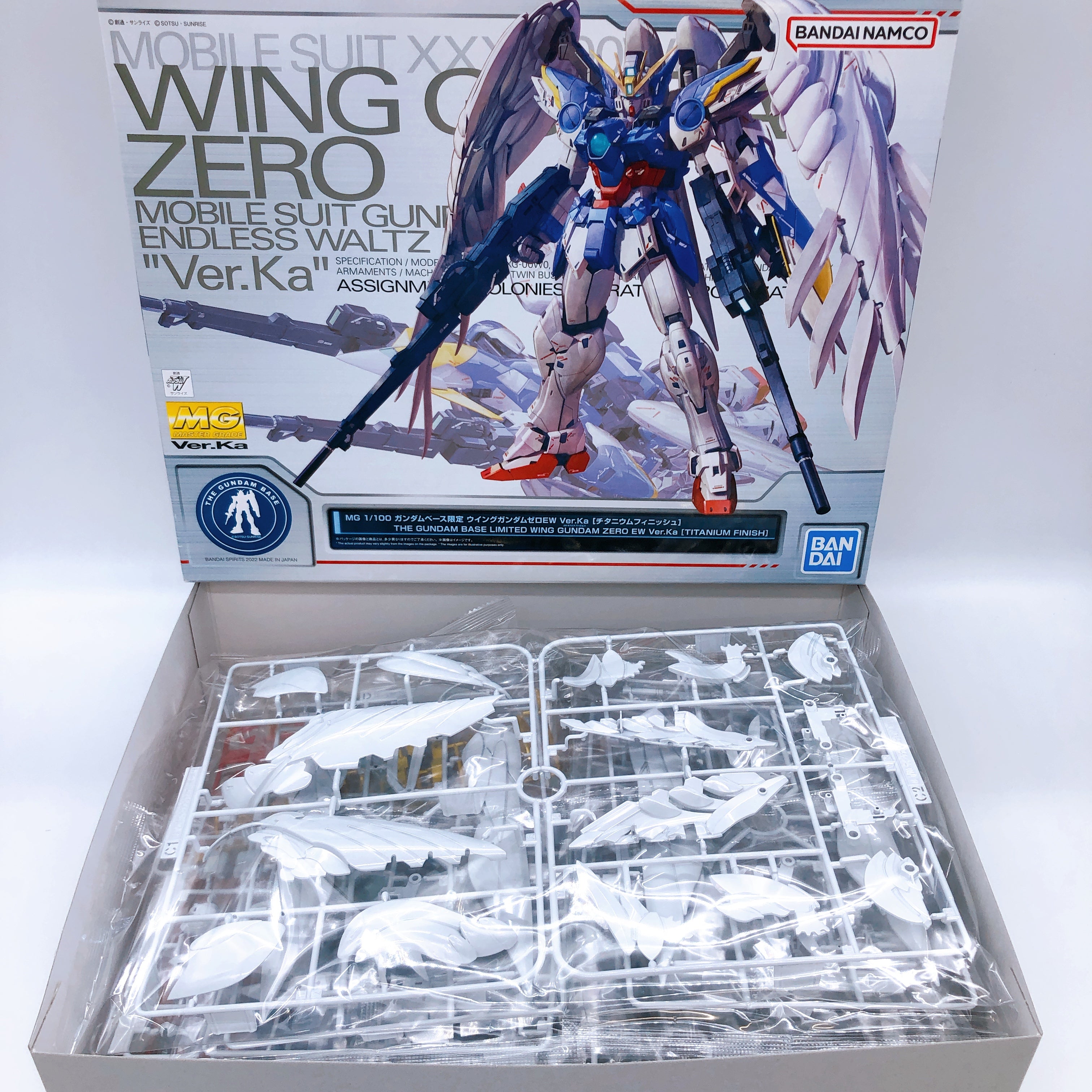 MG 1/100 Wing Gundam Zero EW Ver.Ka Titanium Finish Limited Model Kit Bandai NEW