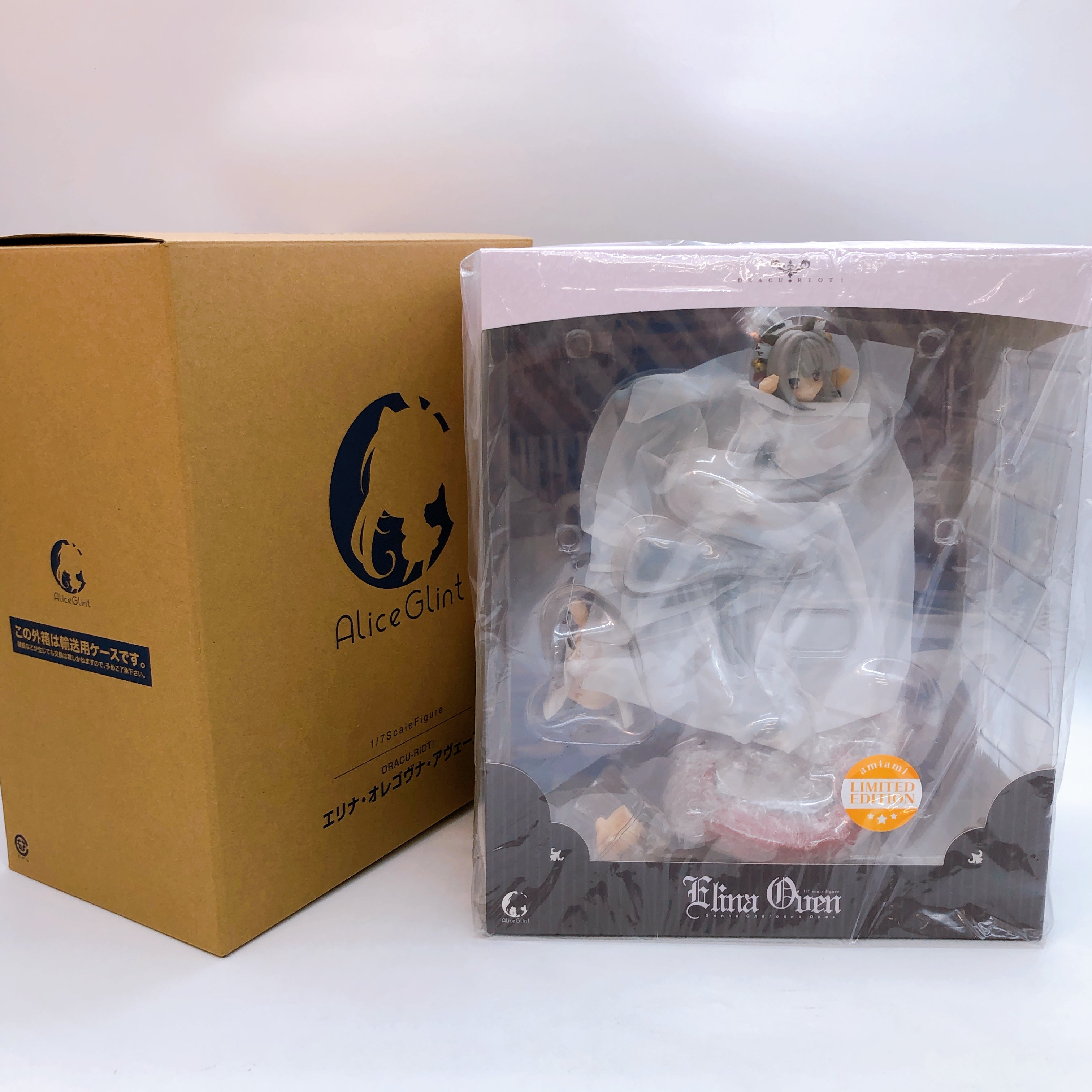 Alice Glint Dracu-Riot! Elina Olegovna Oven amiami Limited Ver 1/7 Figure Japan