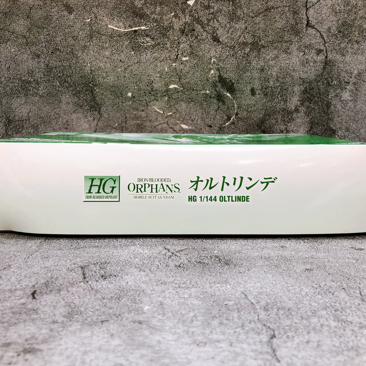 HG 1/144 Oltlinde Gundam Iron-Blooded Orphans Model Kit Premium Bandai Japan NEW