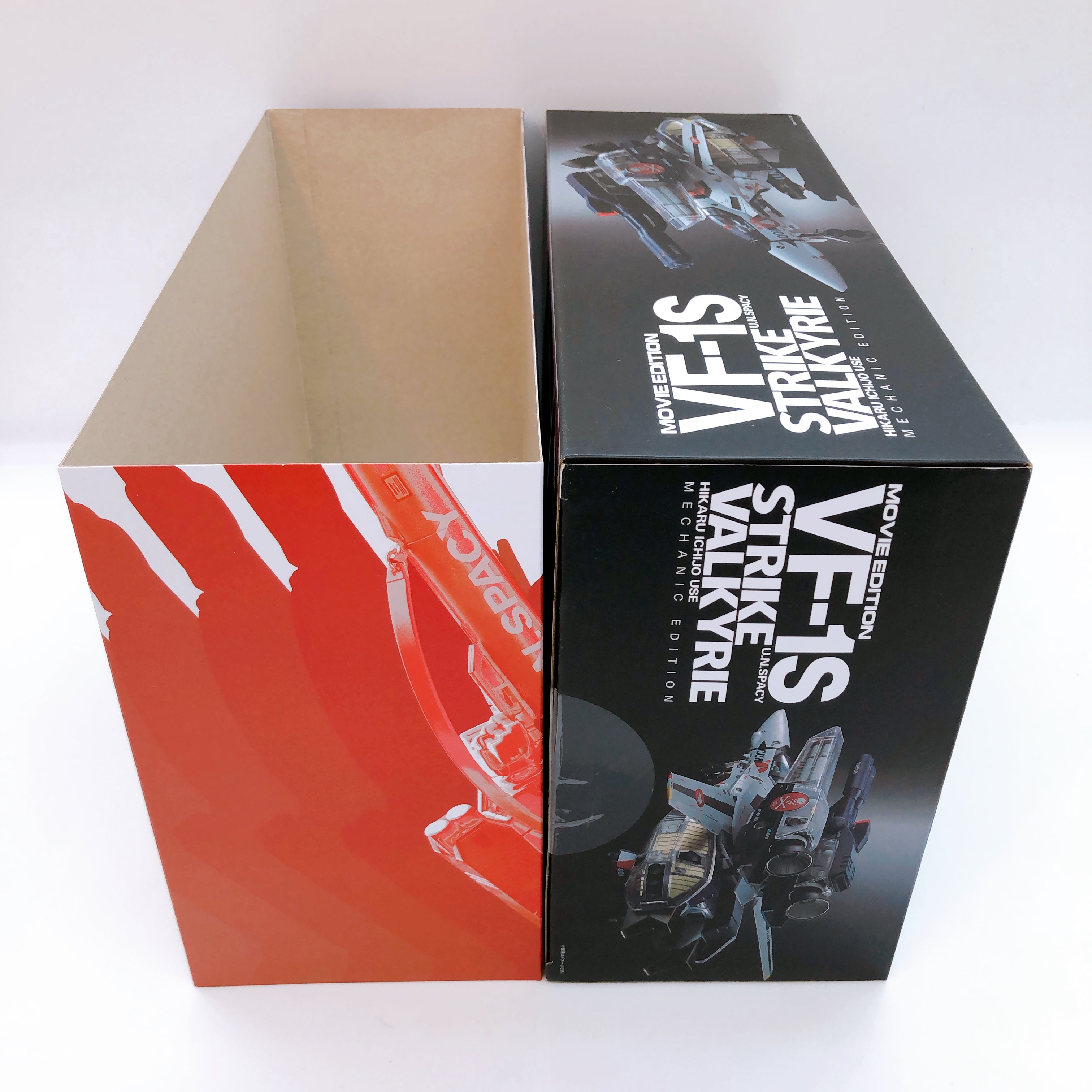 DX Chogokin Macross VF-1S Strike Valkyrie Hikaru Ichijo Use Mechanic Edition