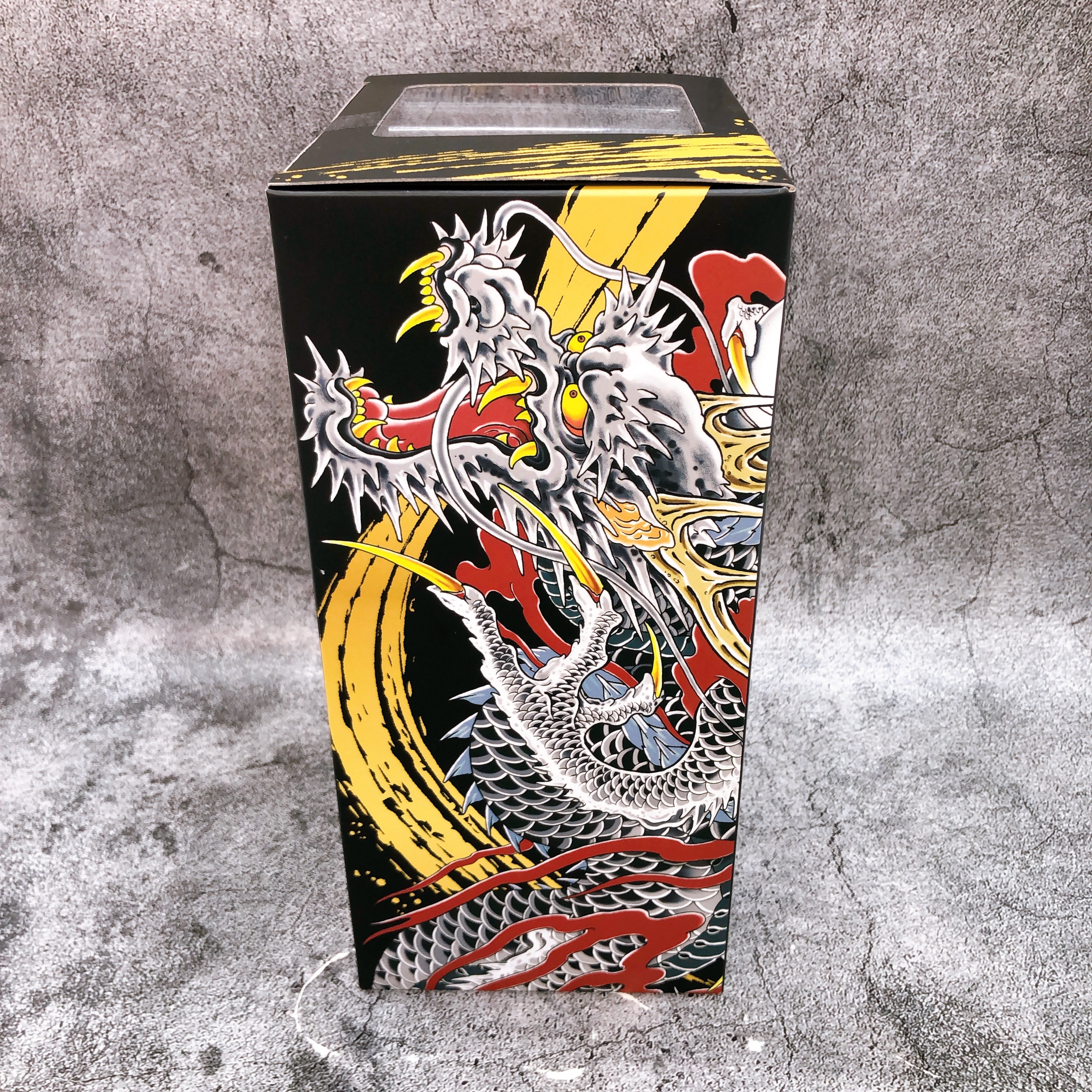 Yakuza Kazuma Kiryu Figure Digsta Non Scale Japan Sealed FASTSHIP