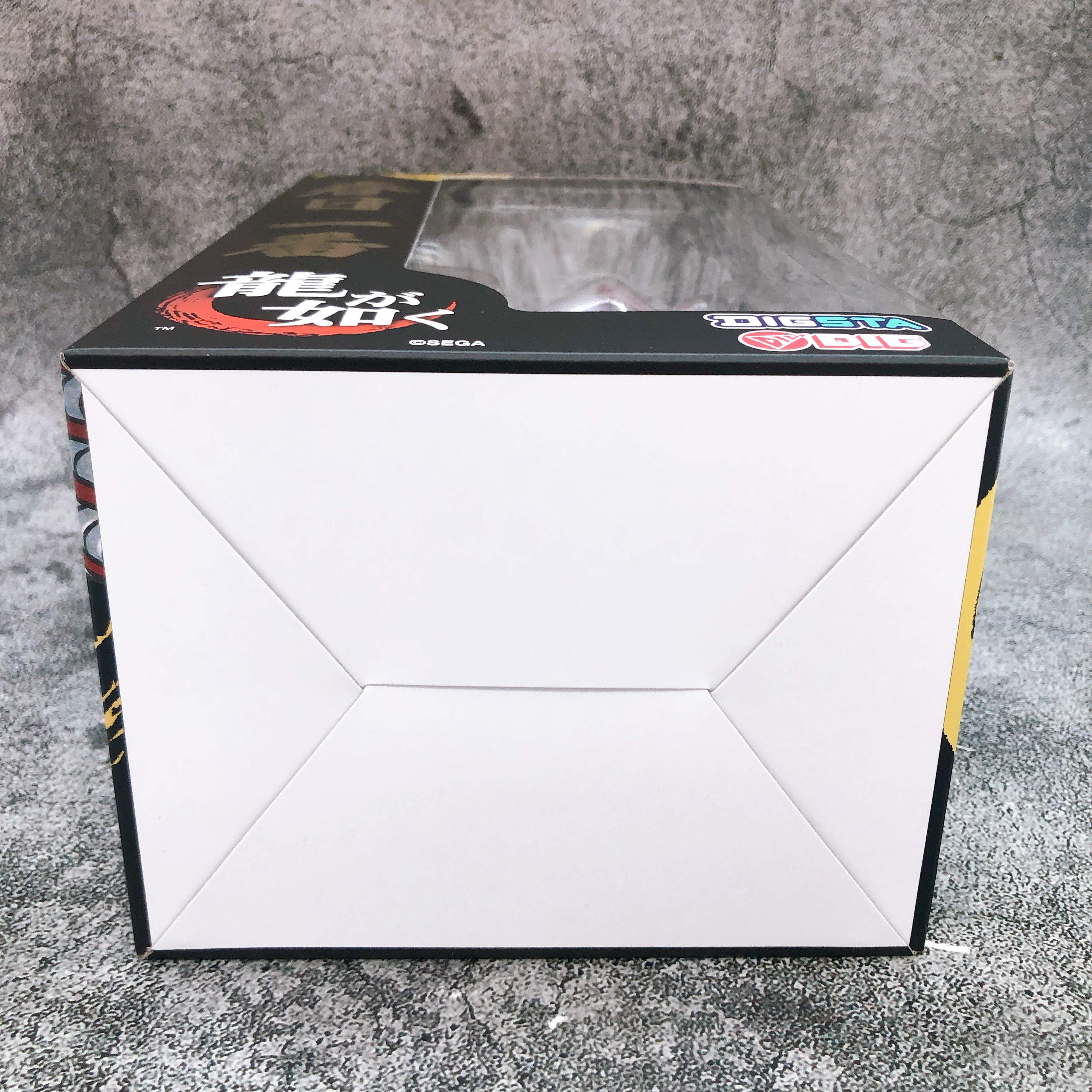 Yakuza Ichiban Kasuga Figure Digsta Non Scale Japan Sealed FASTSHIP