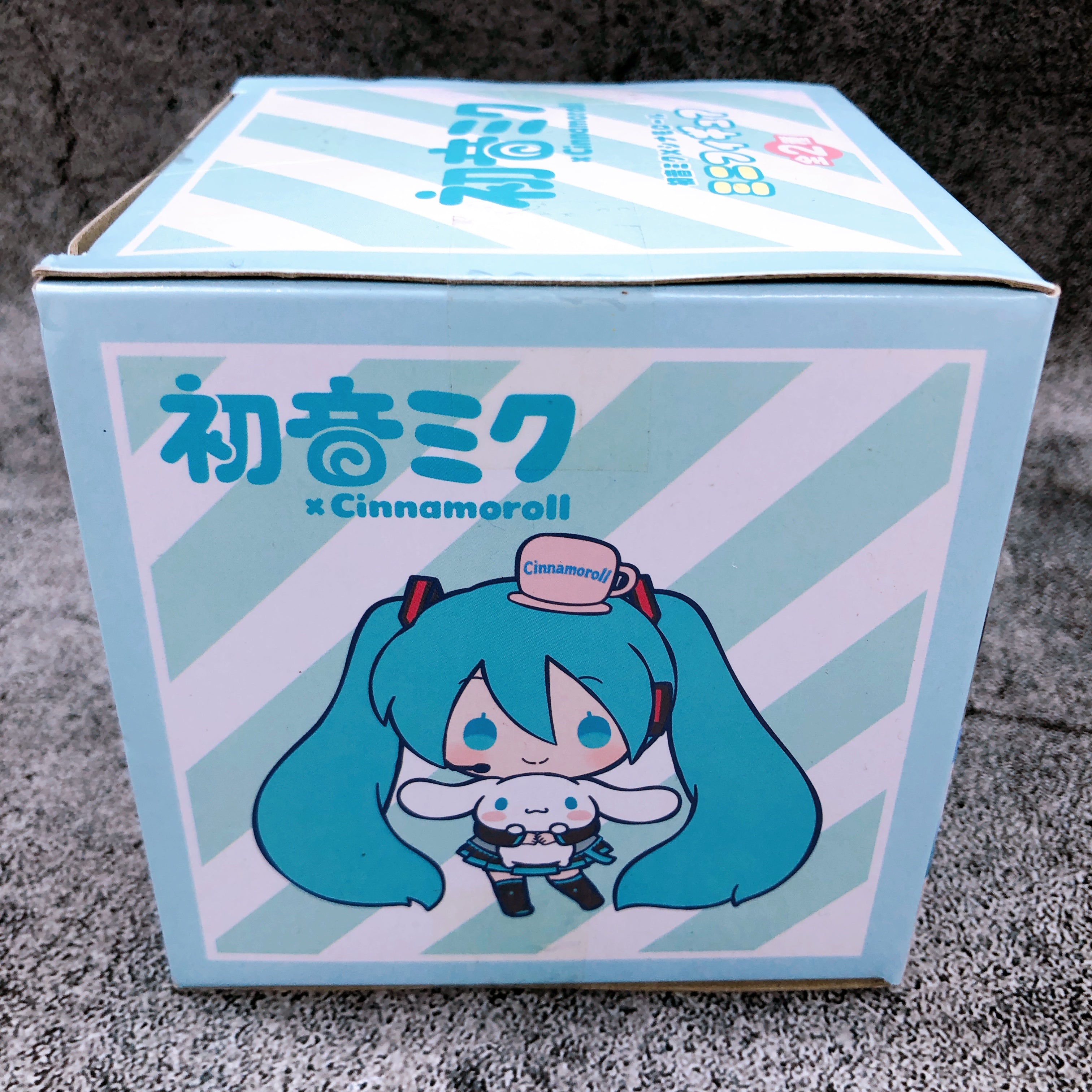 Hatsune Miku x Cinamoroll Mini Figure 15+ Sega Japan AUTHENTIC Sealed