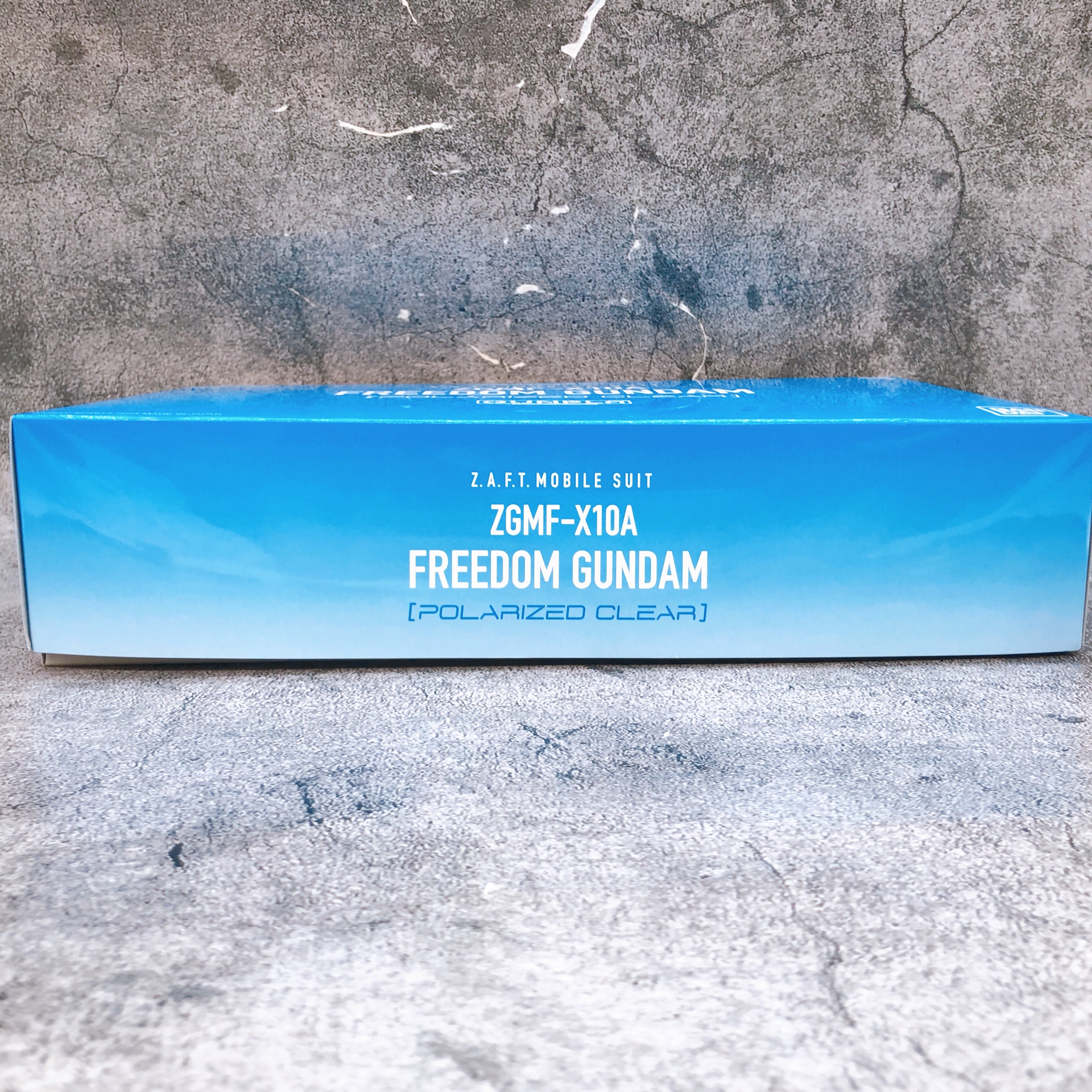 HG 1/144 Freedom Gundam Polarized Clear Model Kit Only Bandai Japan NEW FASTSHIP