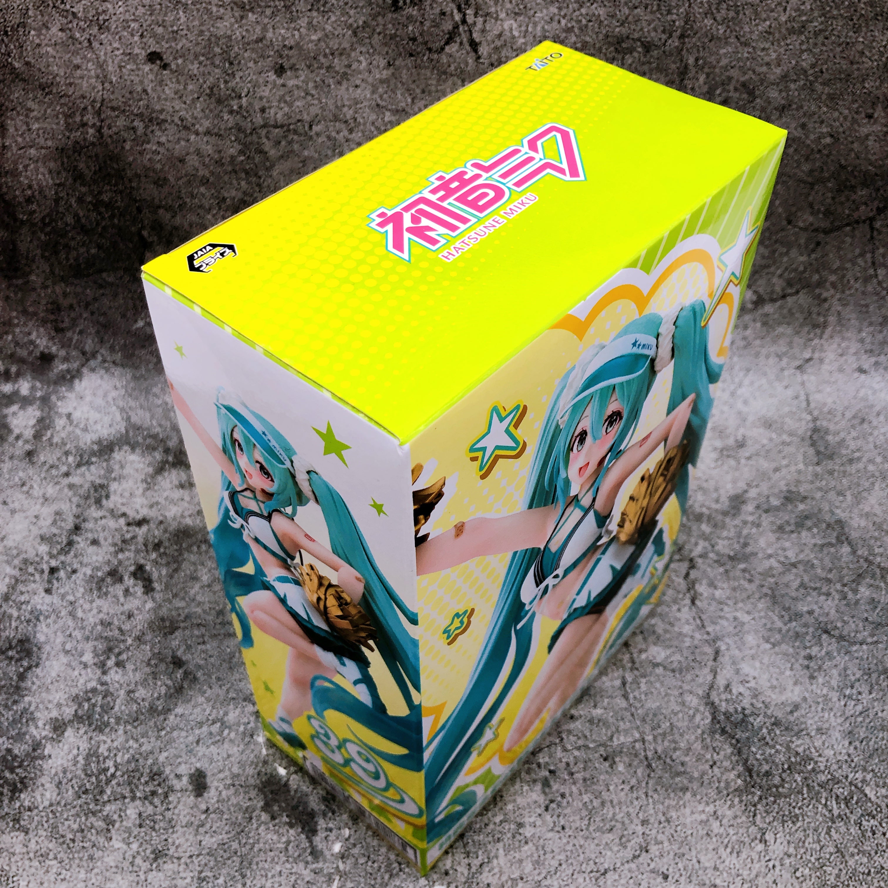 Hatsune Miku Fashion Figure Uniform Taito Japan Sealed AUTHENTIC FASTSHIP