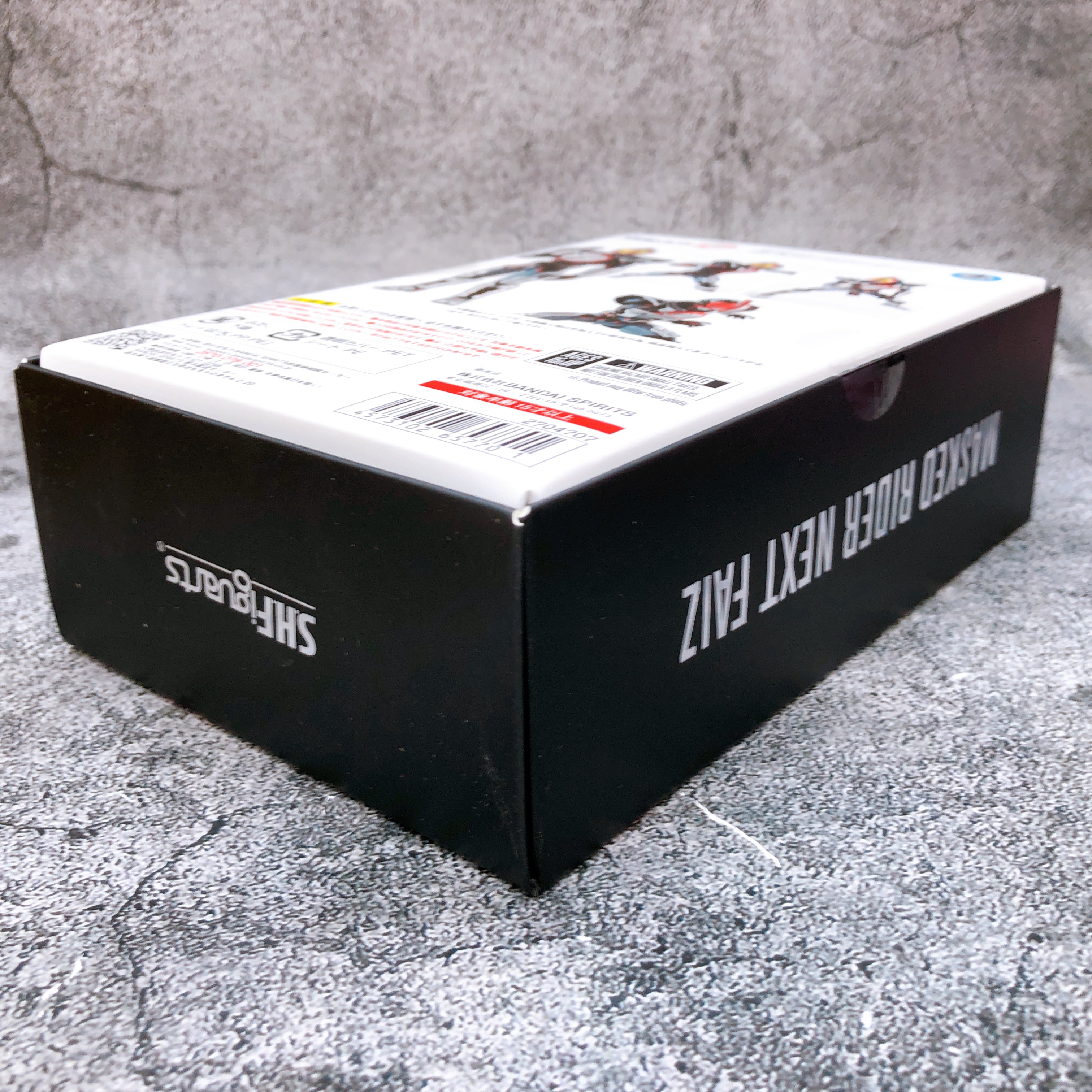 S.H.Figuarts Shinkocchou Seihou MASKED KAMEN RIDER NEXT FAIZ Action Figure NEW