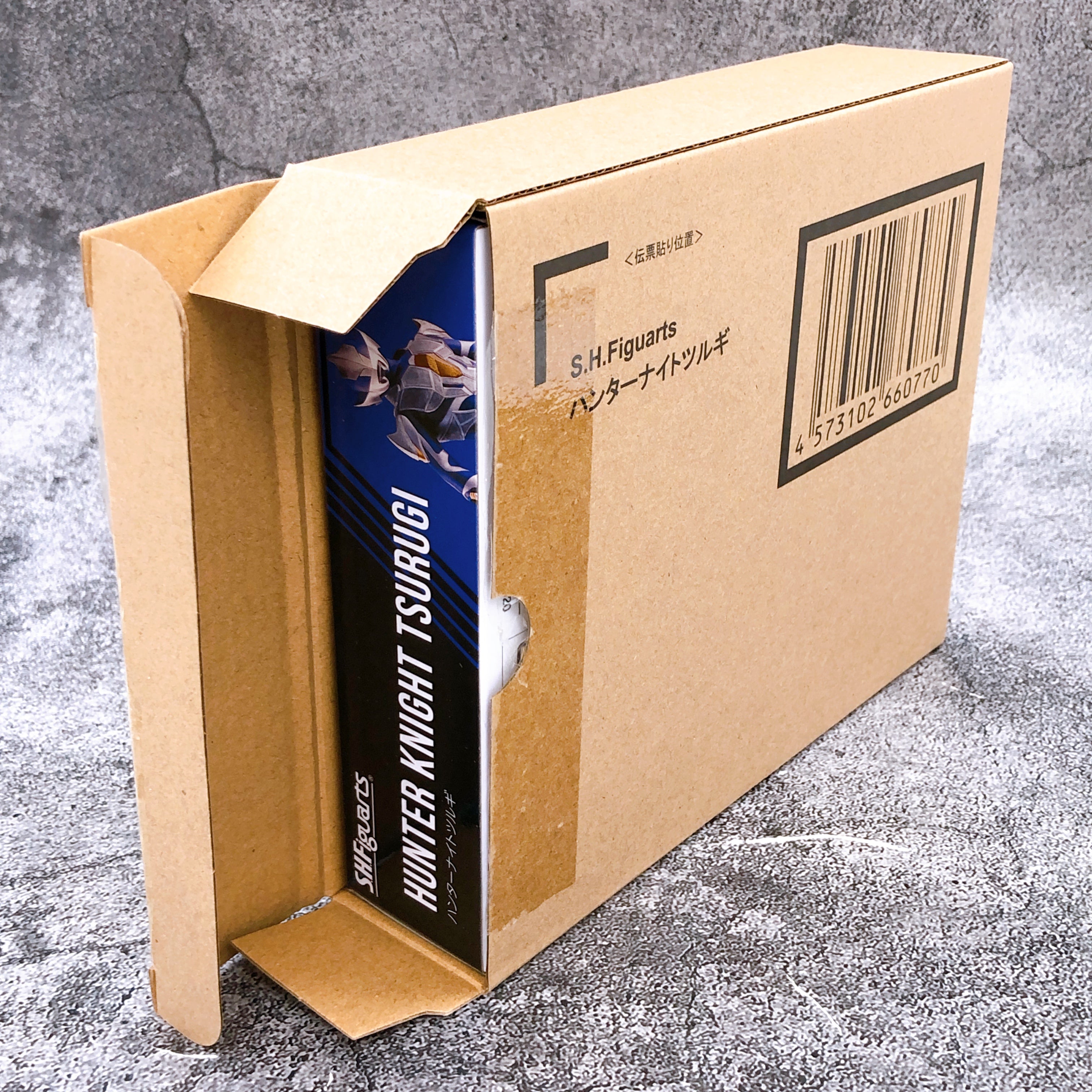 S.H.Figuarts Hunter Knight Tsurugi Ultraman Mebius Action Figure NEW