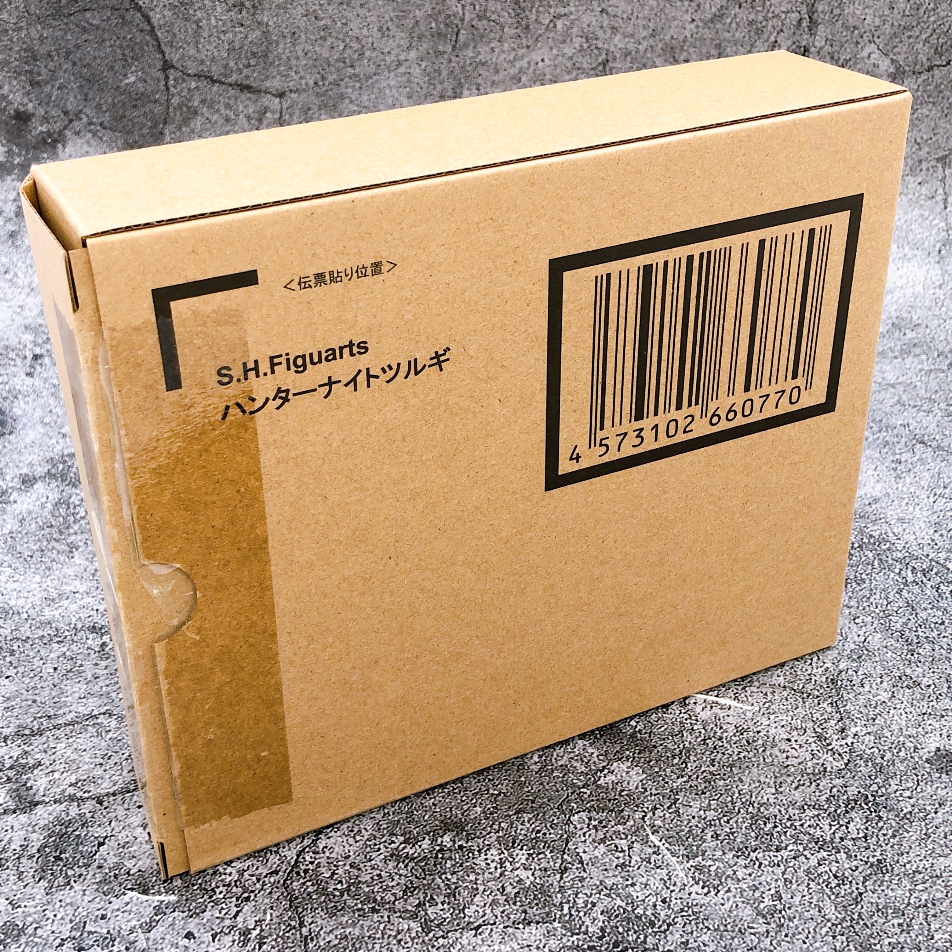 S.H.Figuarts Hunter Knight Tsurugi Ultraman Mebius Action Figure NEW