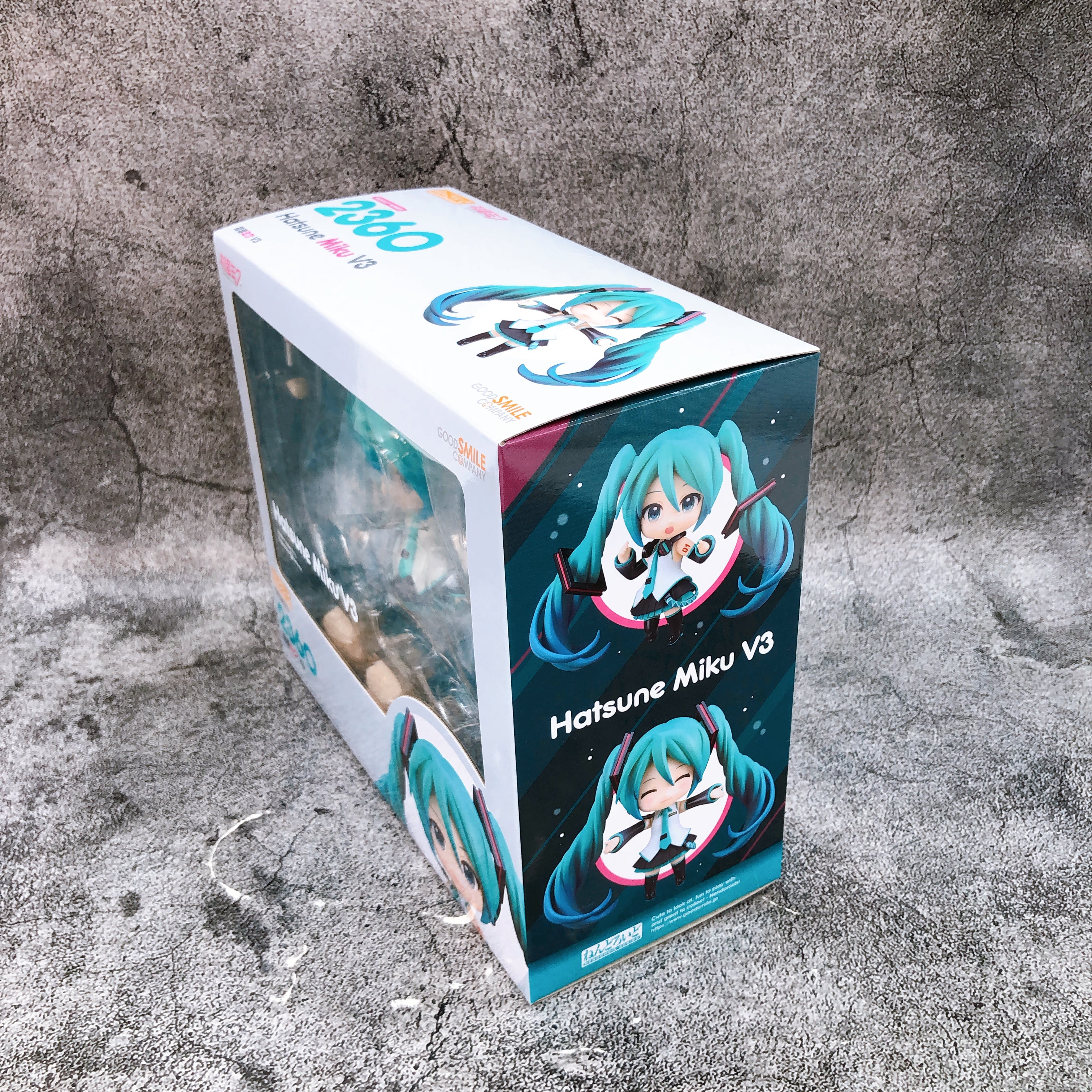 Hatsune Miku V3 Vocaloid Nendoroid 2360 Action Figure Good Smile Japan NEW
