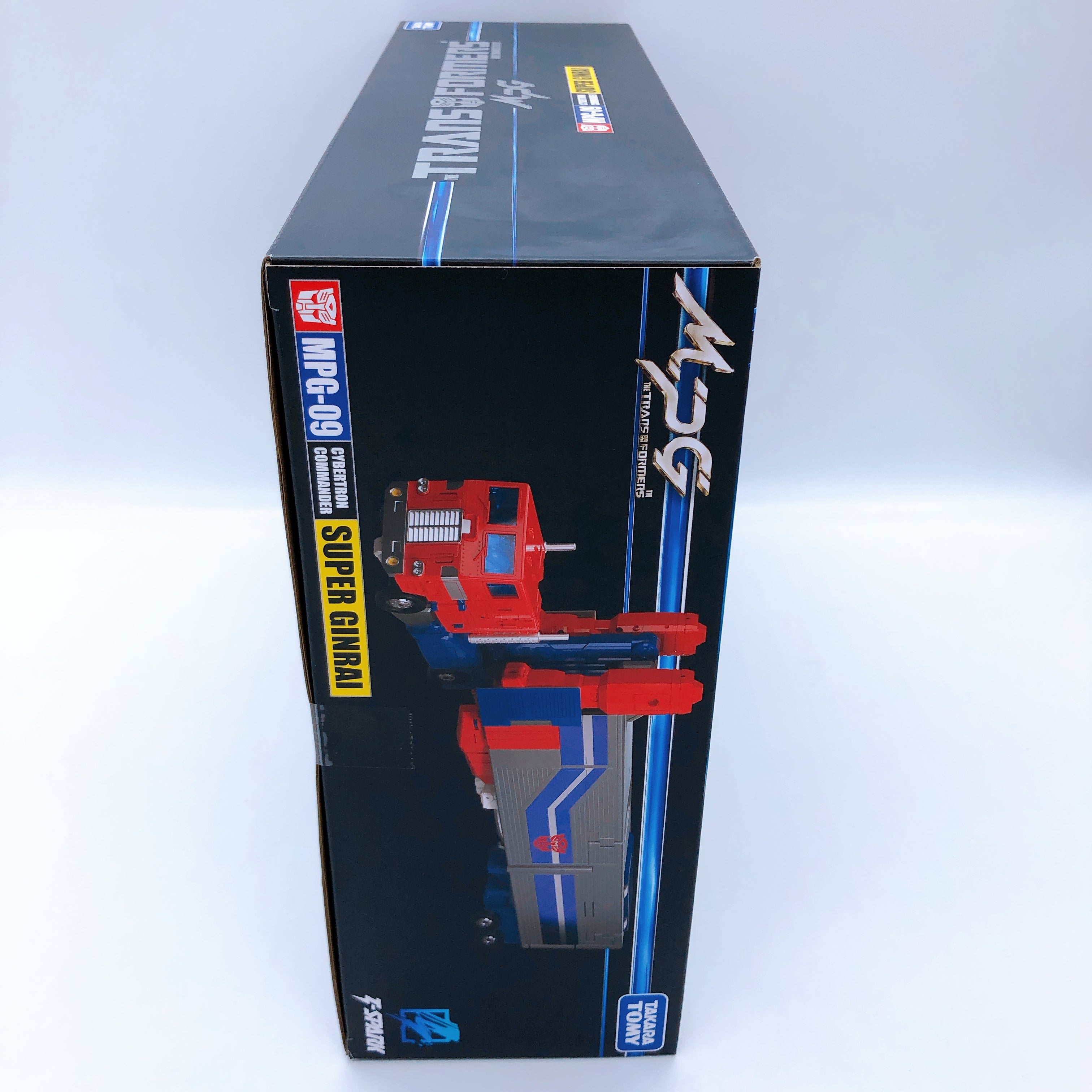Masterpiece MPG-09 Super Ginrai Optimus Prime Transformers Action Figure NEW