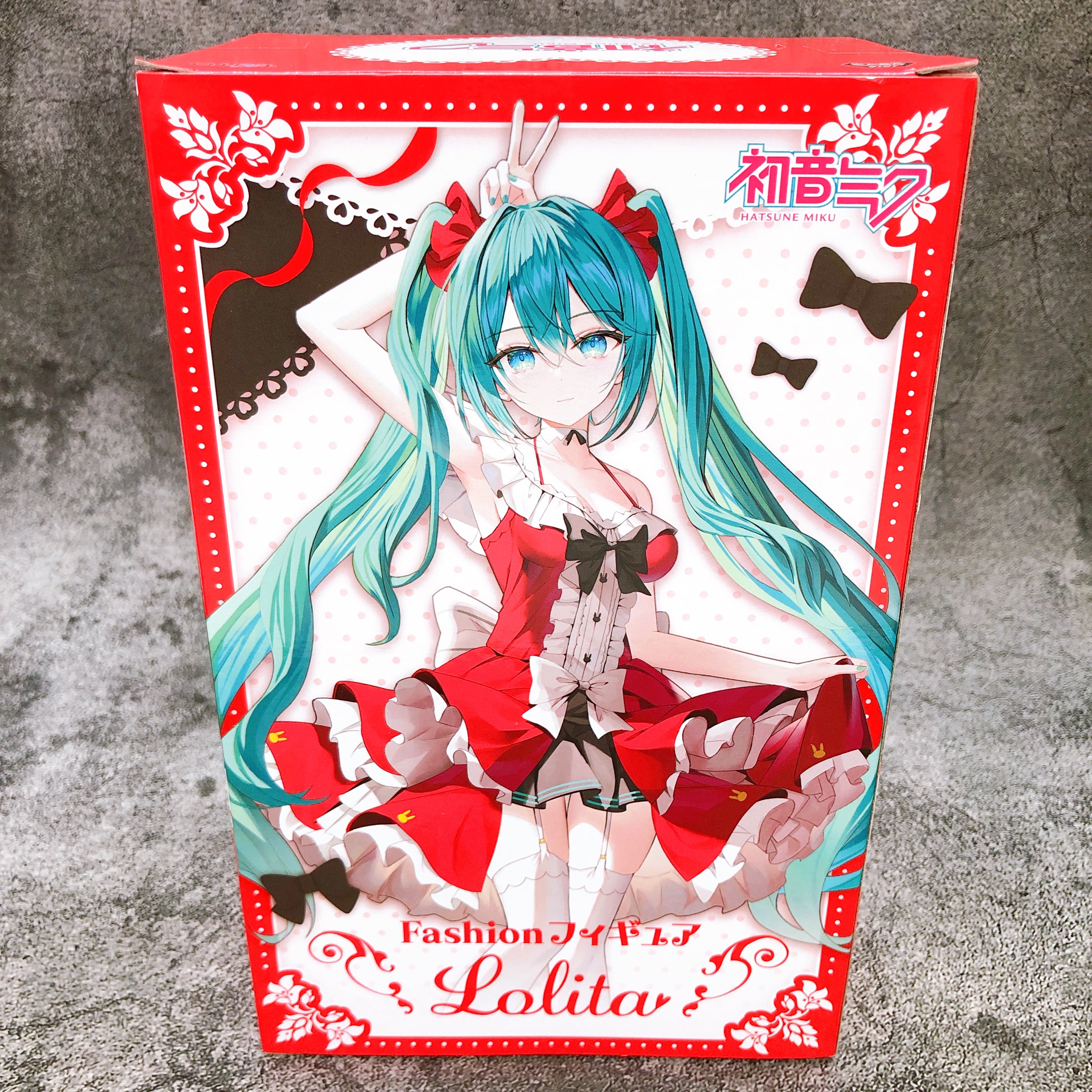 Hatsune Miku Fashion Figure Lolita Taito Japan Sealed FASTSHIP NEW