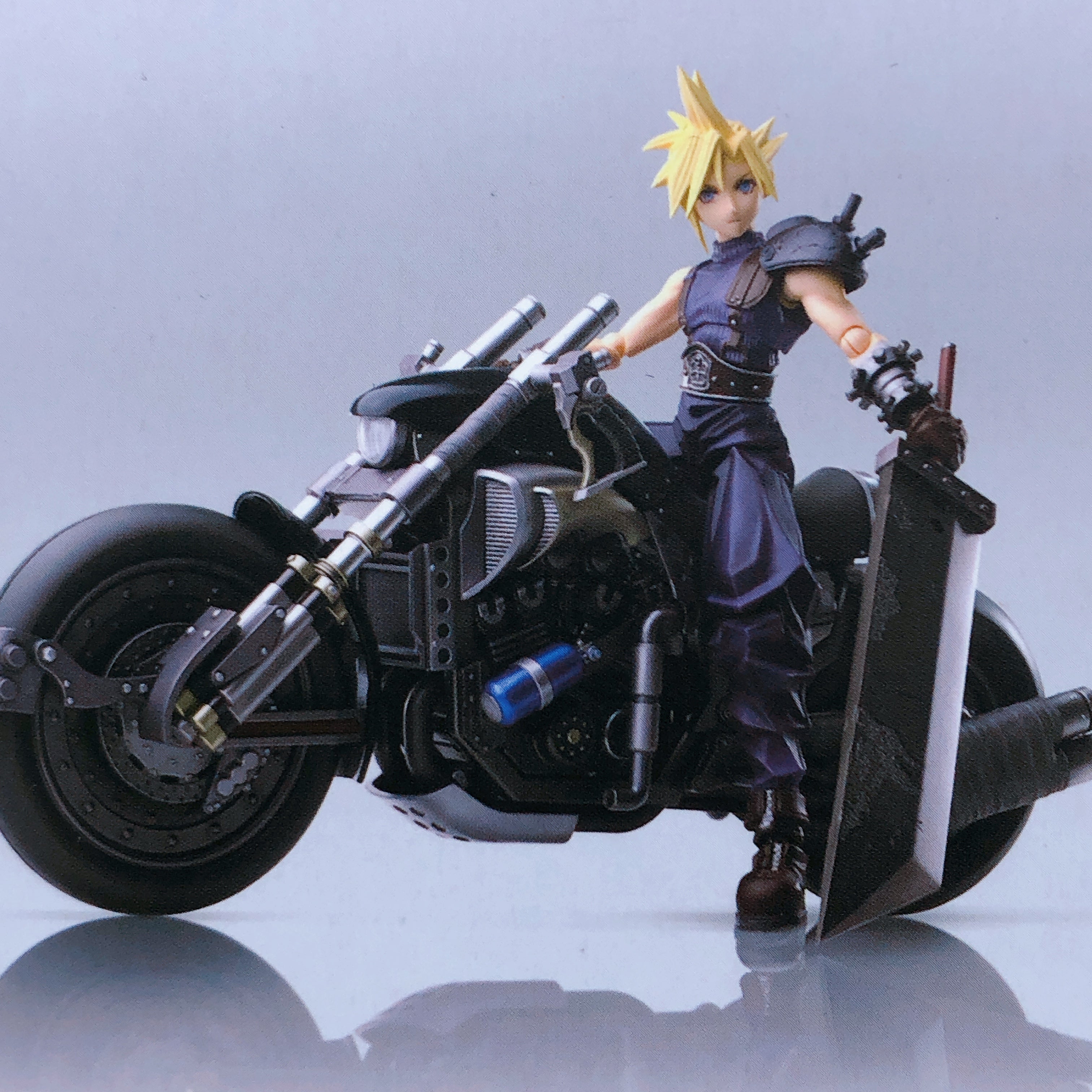BRING ARTS Cloud Strife & Hardy Daytona Final Fantasy VII FF7 Action Figure