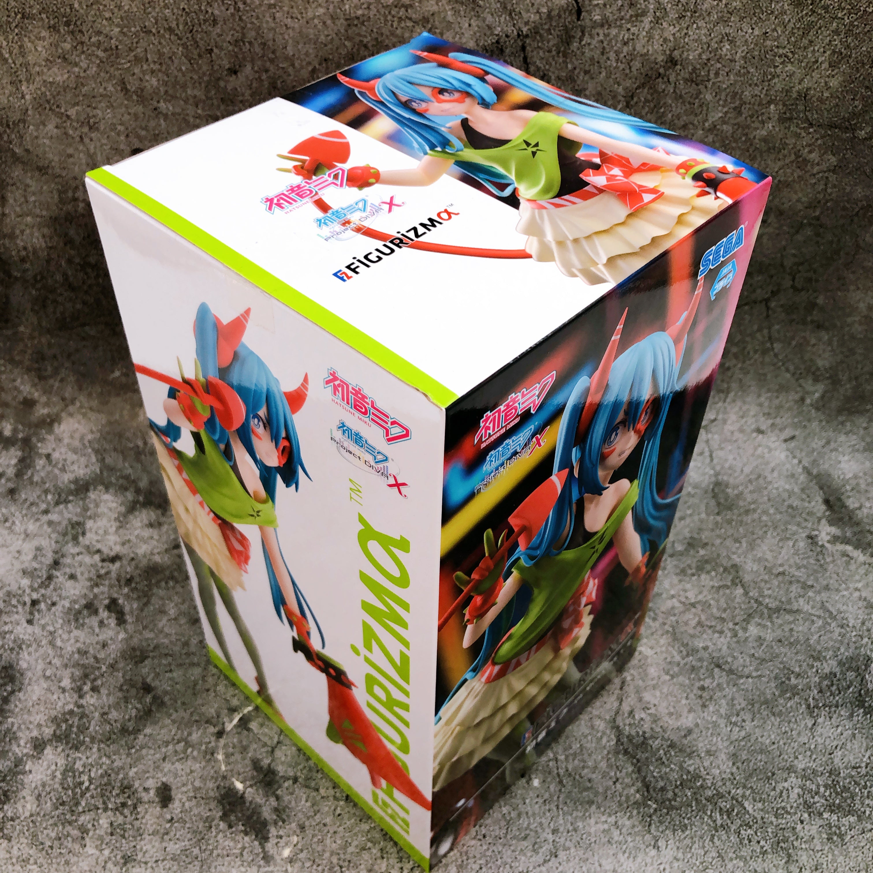 Hatsune Miku Project DIVA Figure DE:MONSTAR T. R. FIGURIZMα SEGA Japan Sealed