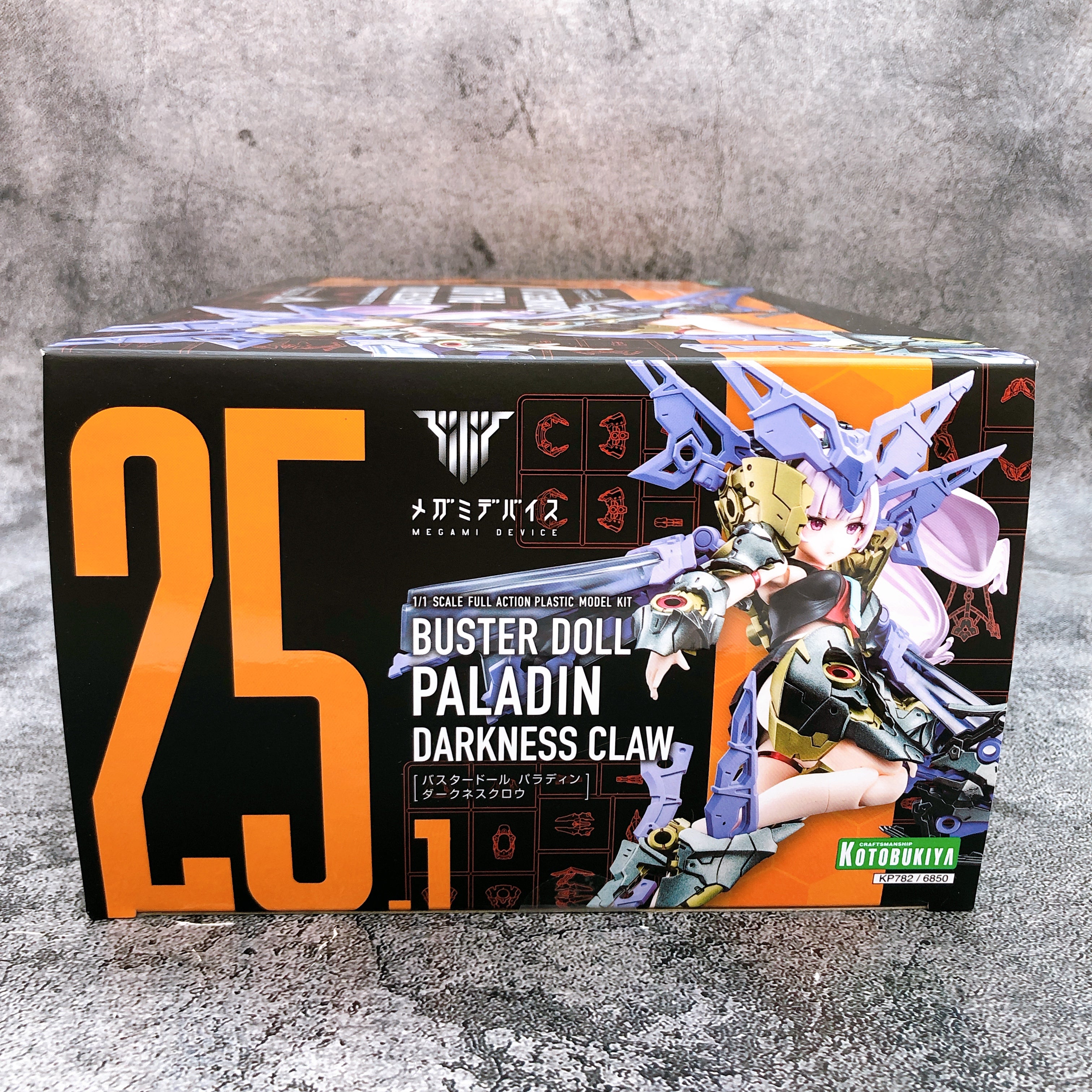 Megami Device Buster Doll Paladin Darkness Claw 1:1 Model Kit KOTOBUKIYA Sealed
