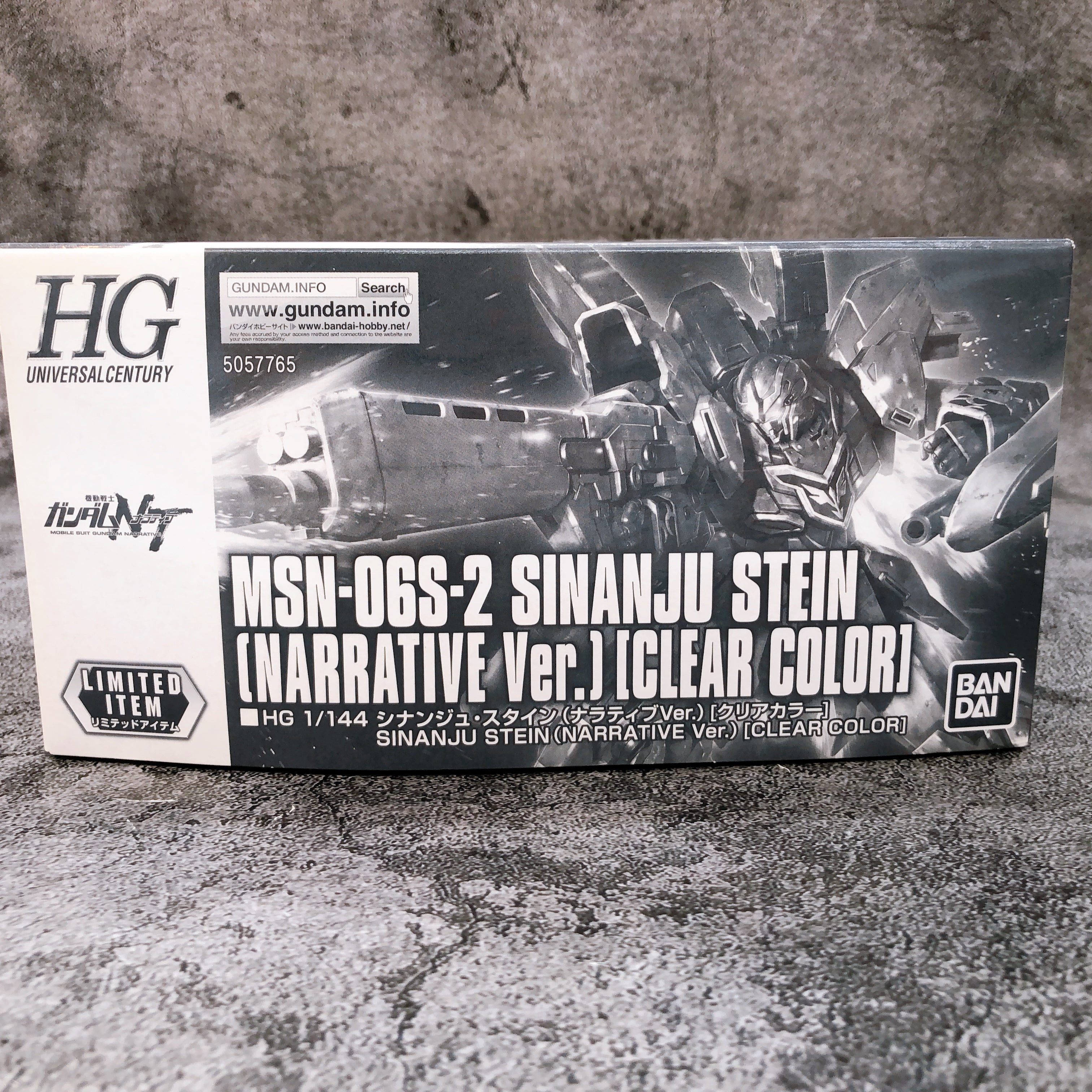 HG 1/144 MSN-06S-2 Sinanju Stein Narrative Ver Clear Color Model Kit Bandai NEW