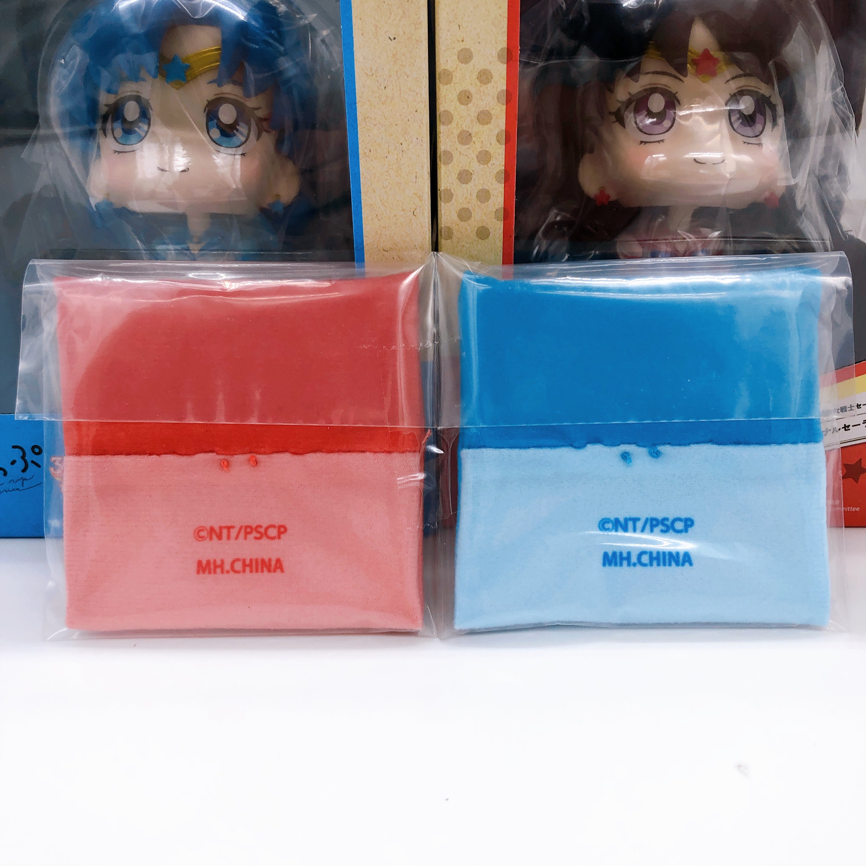 Sailor Moon Cosmos Rukappu Eternal Sailor Mercury & Mars Figure with Cushion NEW